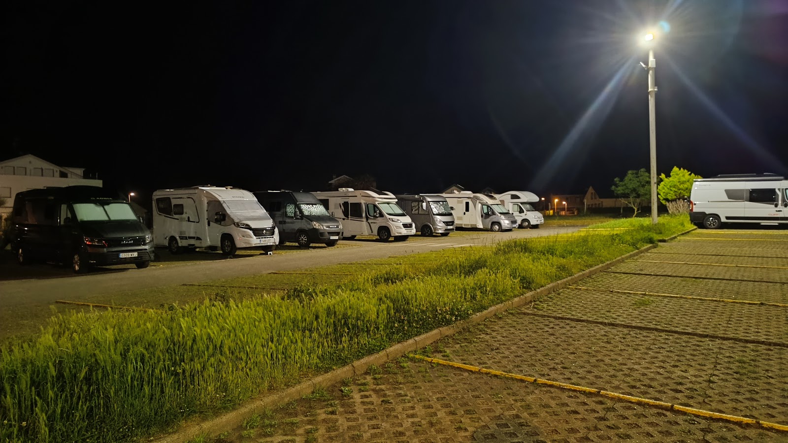 Area de Autocaravanas Tapia de Casarego photo 9