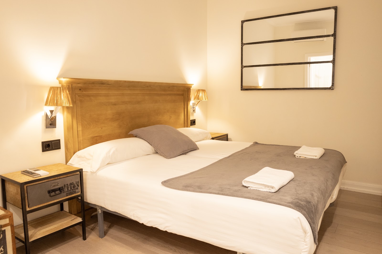 Amona Teresa Hotelito I Alojamiento Boutique en la Parte Vieja de San Sebastián photo 2