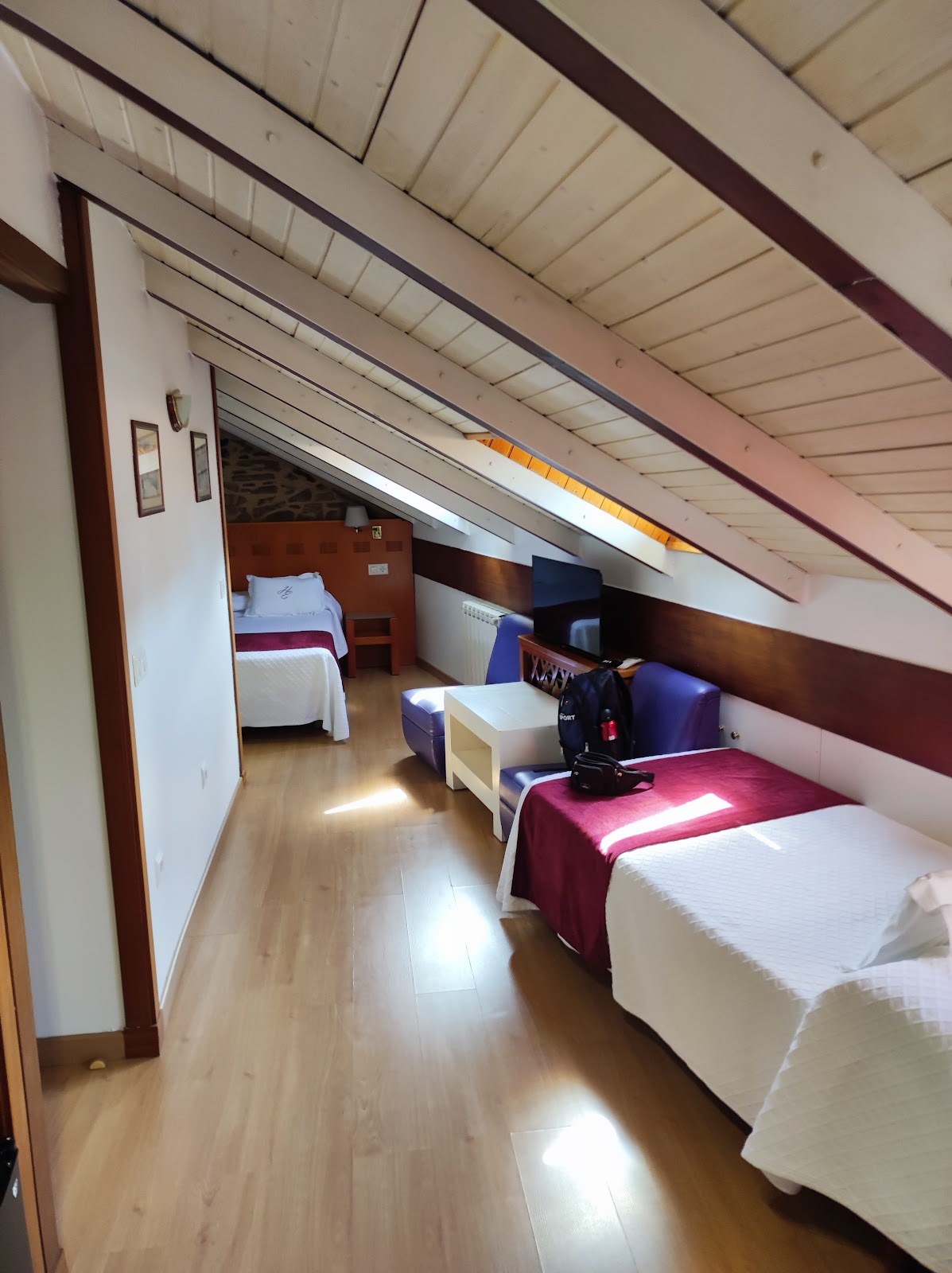 Hotel Entrecercas photo 10