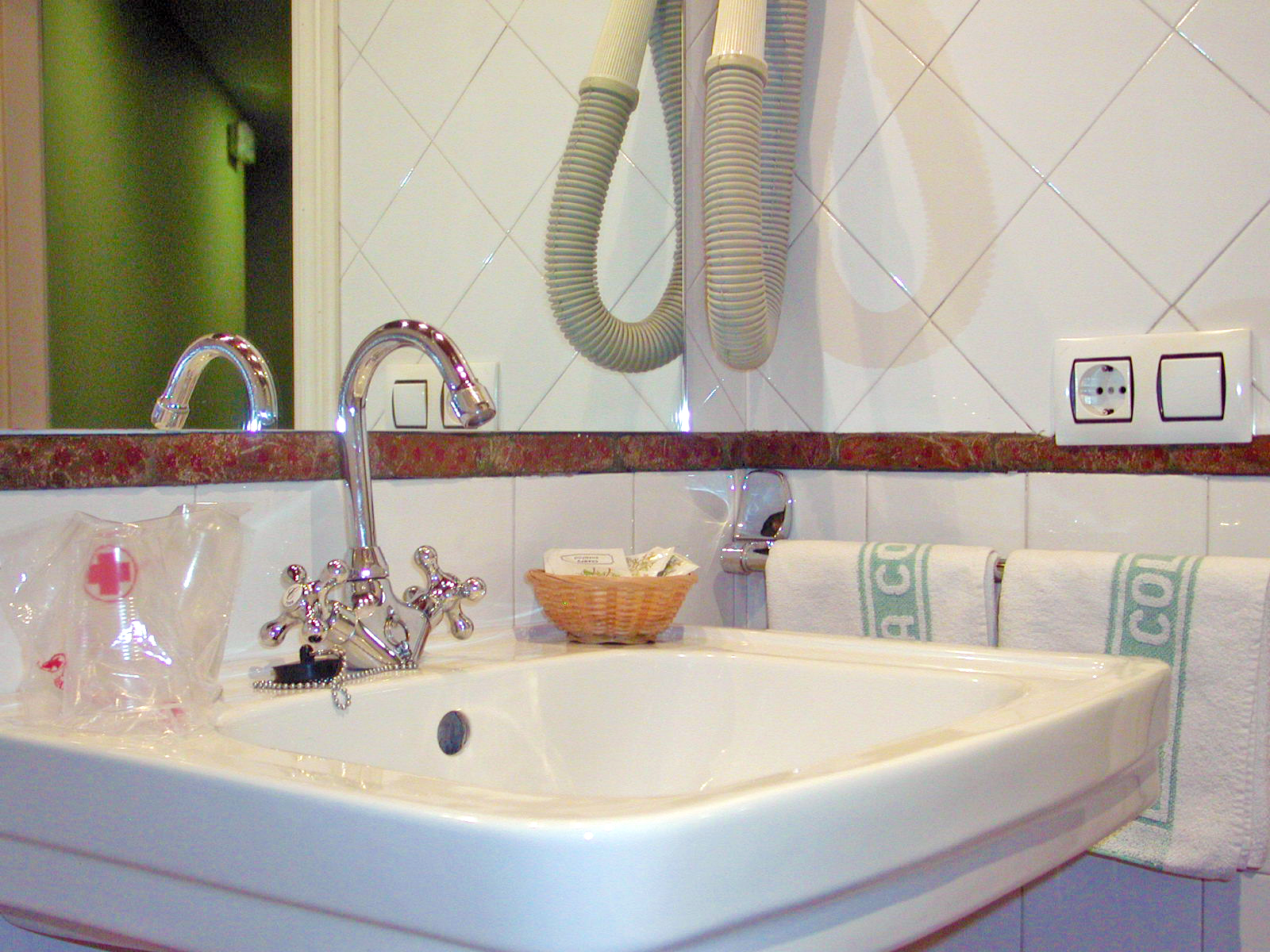 Hotel La Colmena photo 8