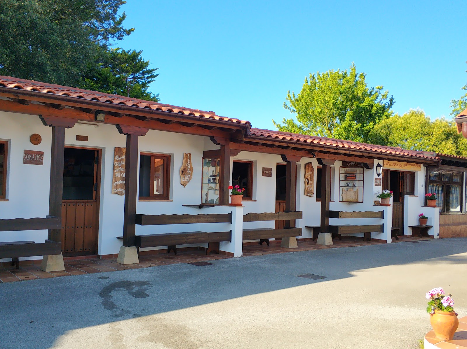 Albergue de Peregrinos de Guemes photo 4