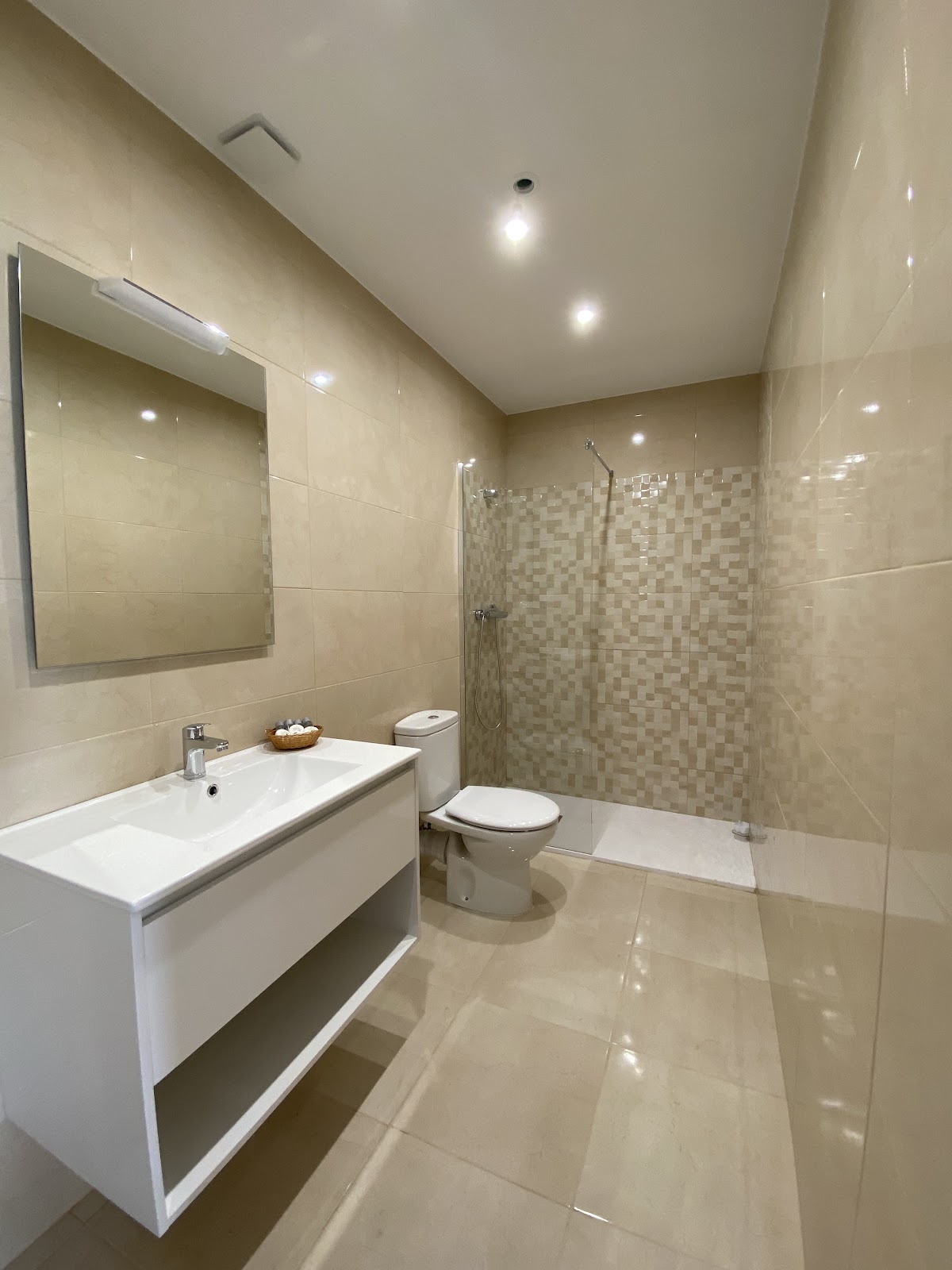 Alojamientos Muelle de Gijón photo 4