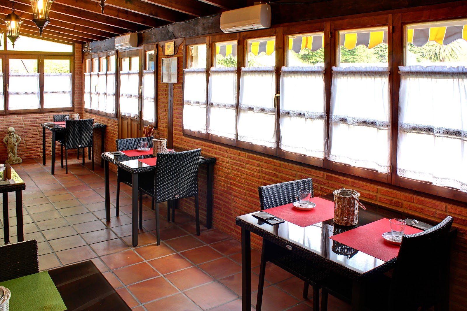 Hotel Rural L'Alloru photo 7