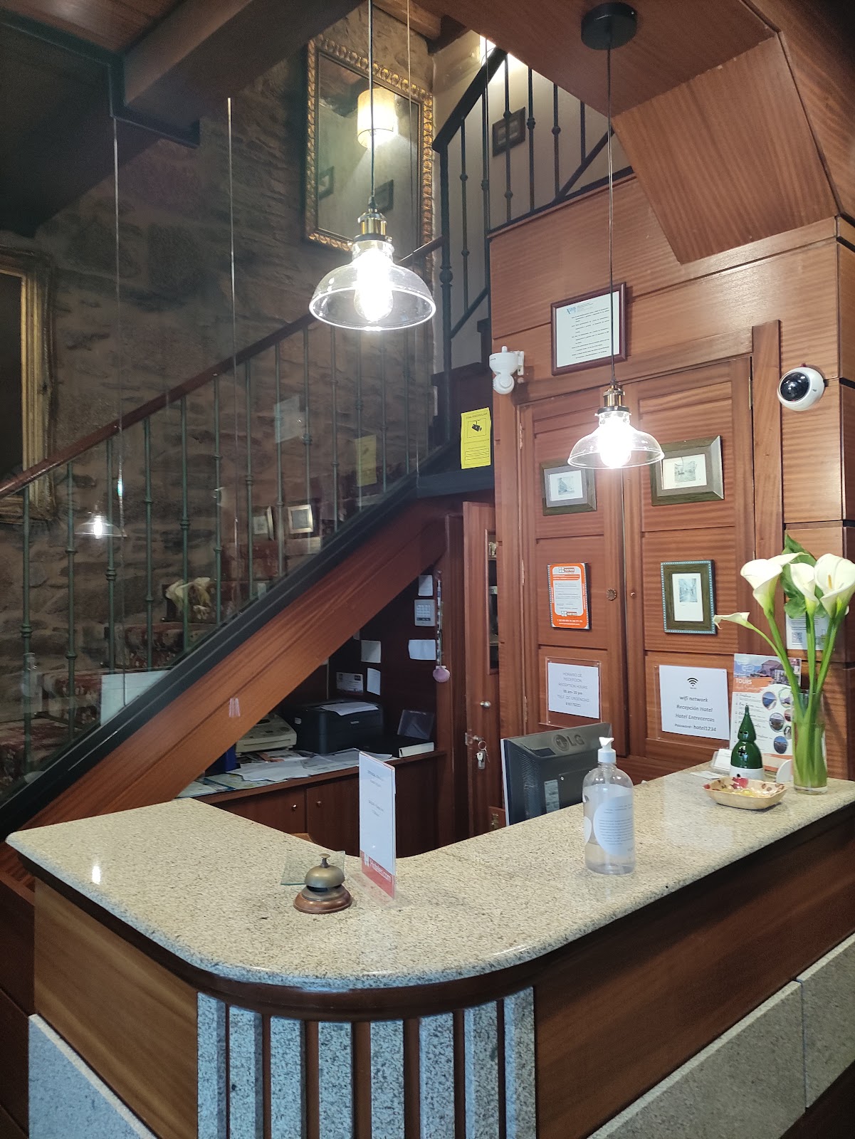 Hotel Entrecercas photo 7