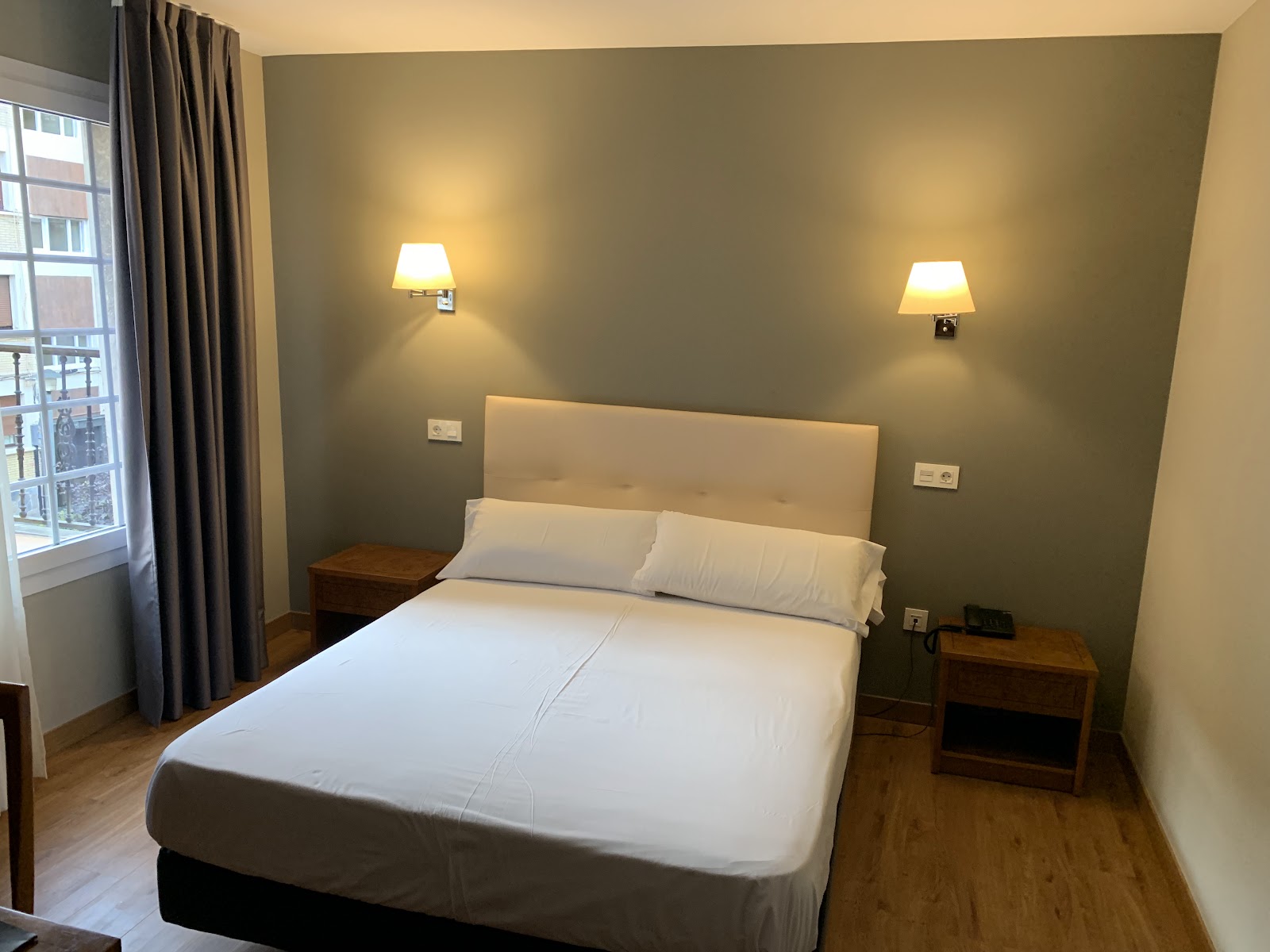 Hotel Gernika photo 2