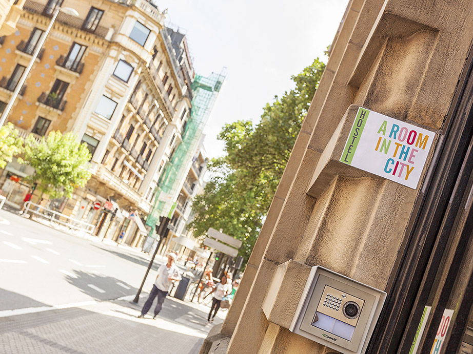 A Room in the City - Hostel San Sebastian