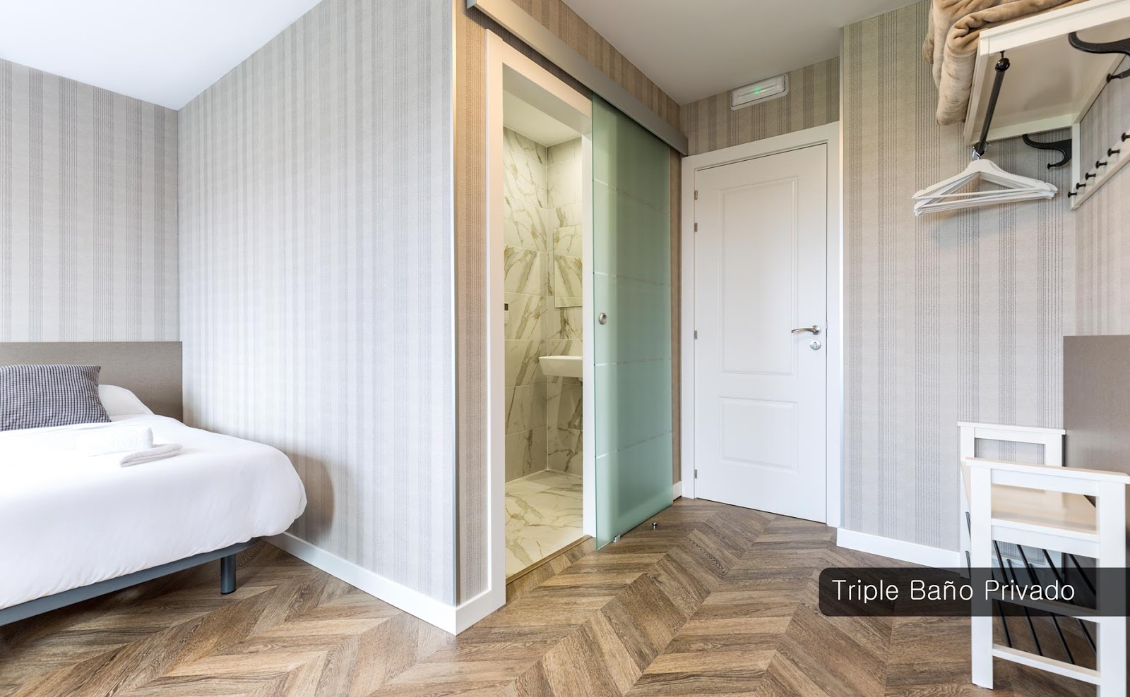 Pensión 9 de Abril photo 8