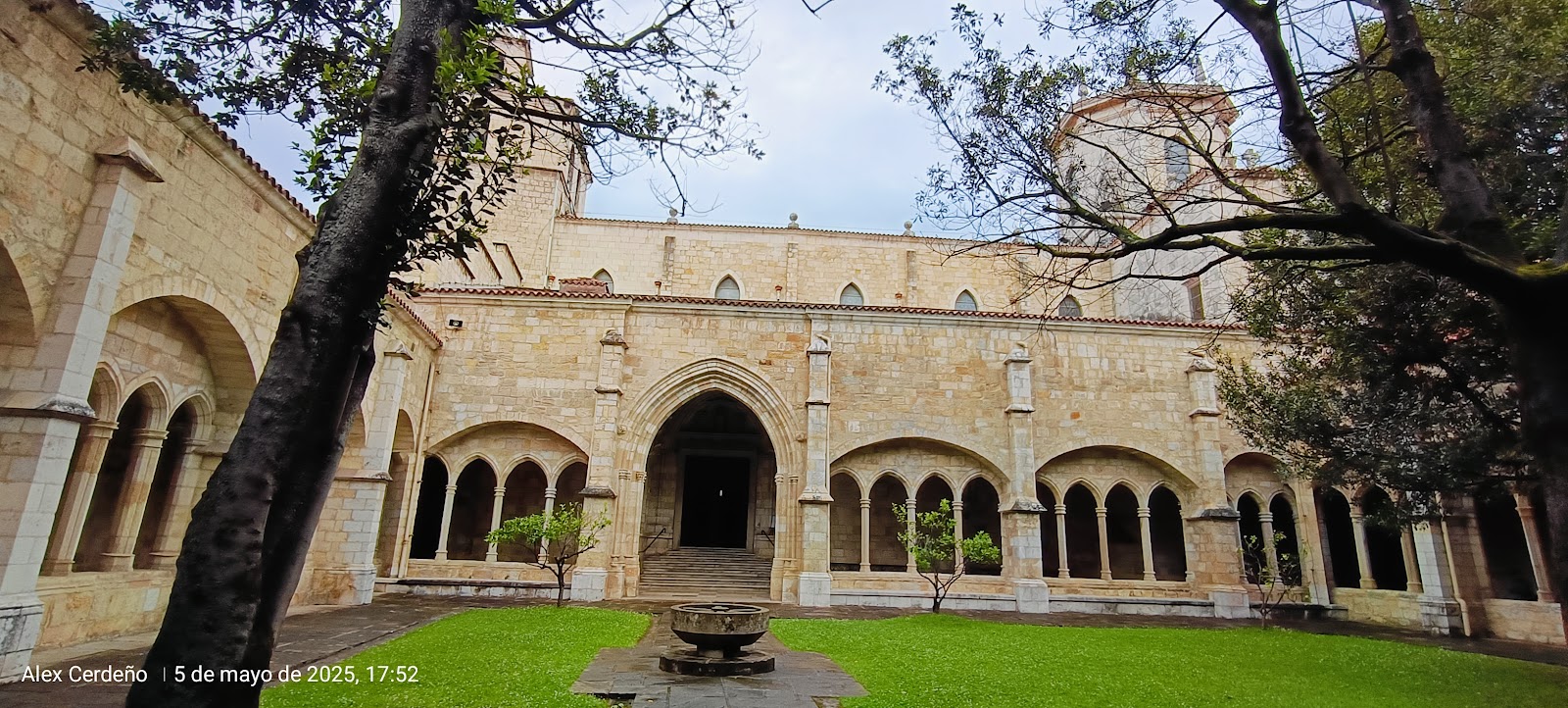 Santander Pilgrim Friendly Hostel