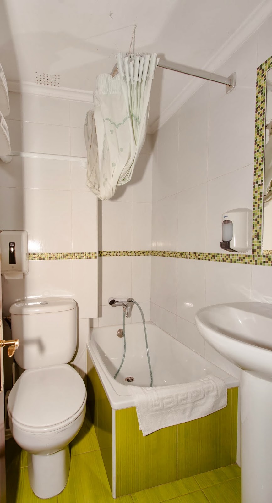 Hostal Verdemar photo 9