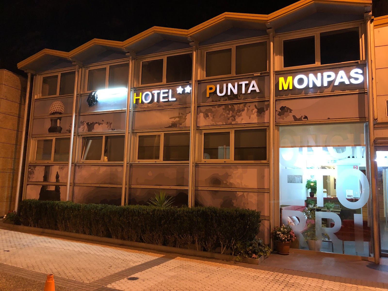 Hotel Punta Monpas photo 10