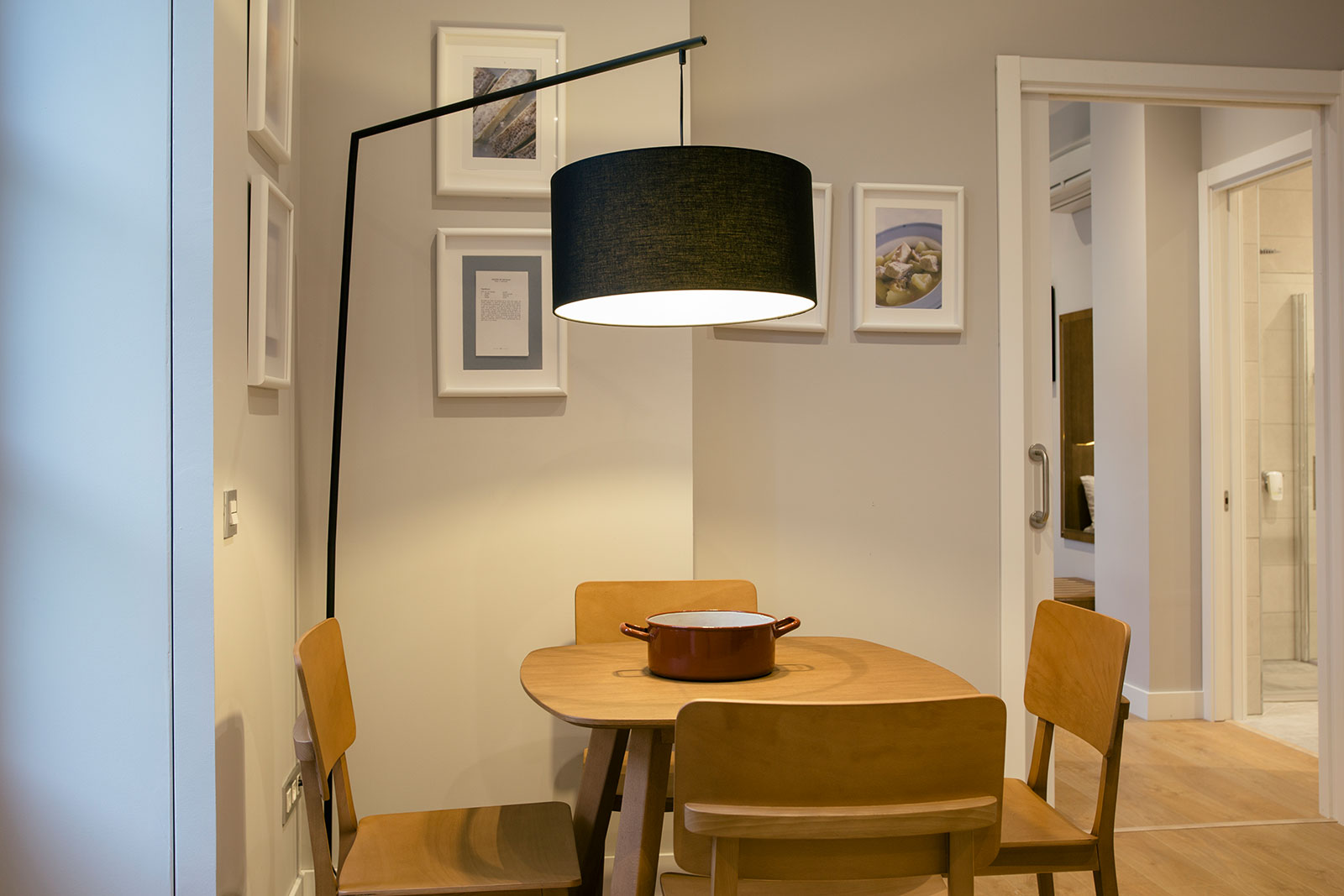 Legazpi Doce Rooms & Suites photo 9