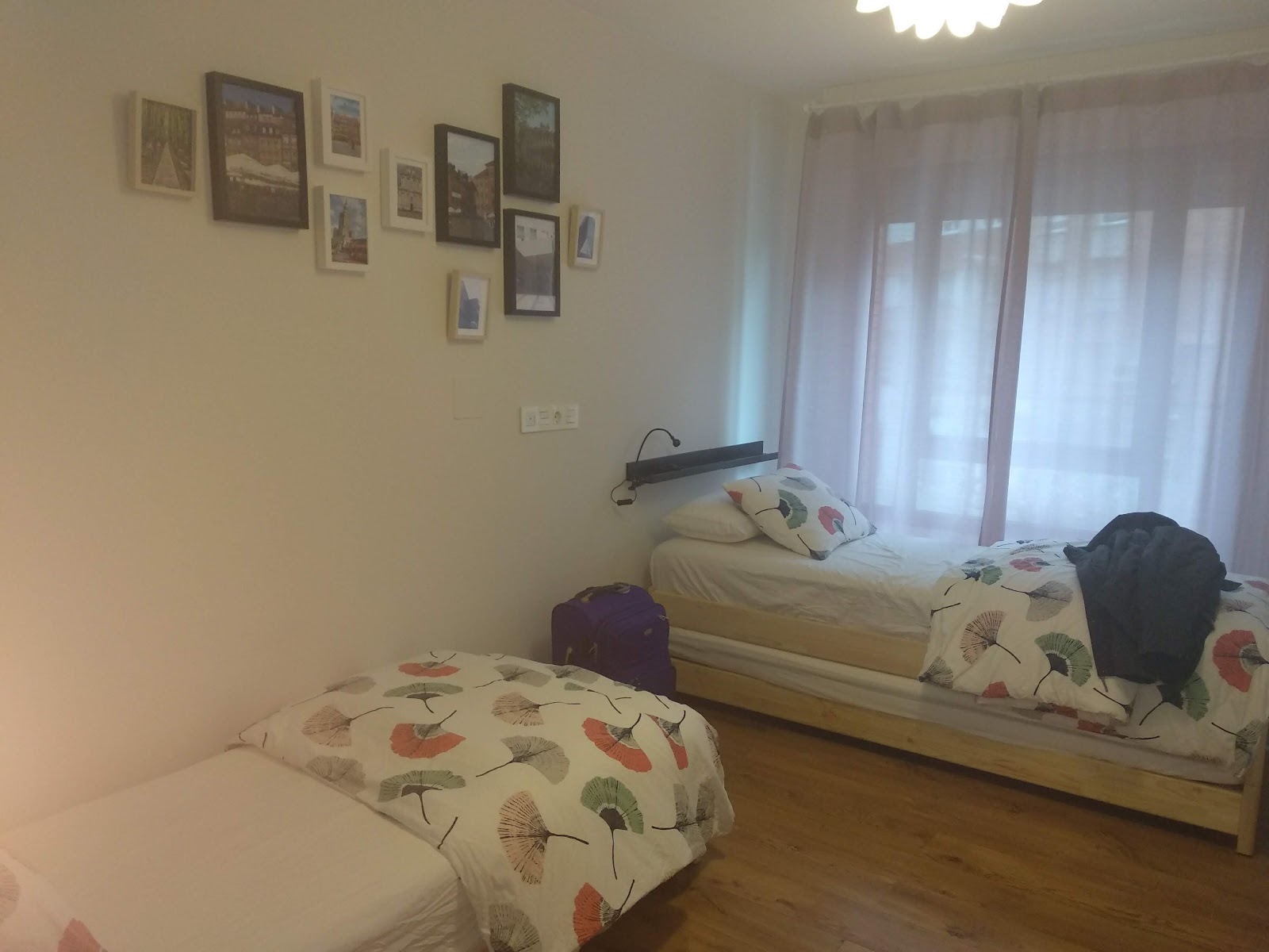 Life Magenta photo 3