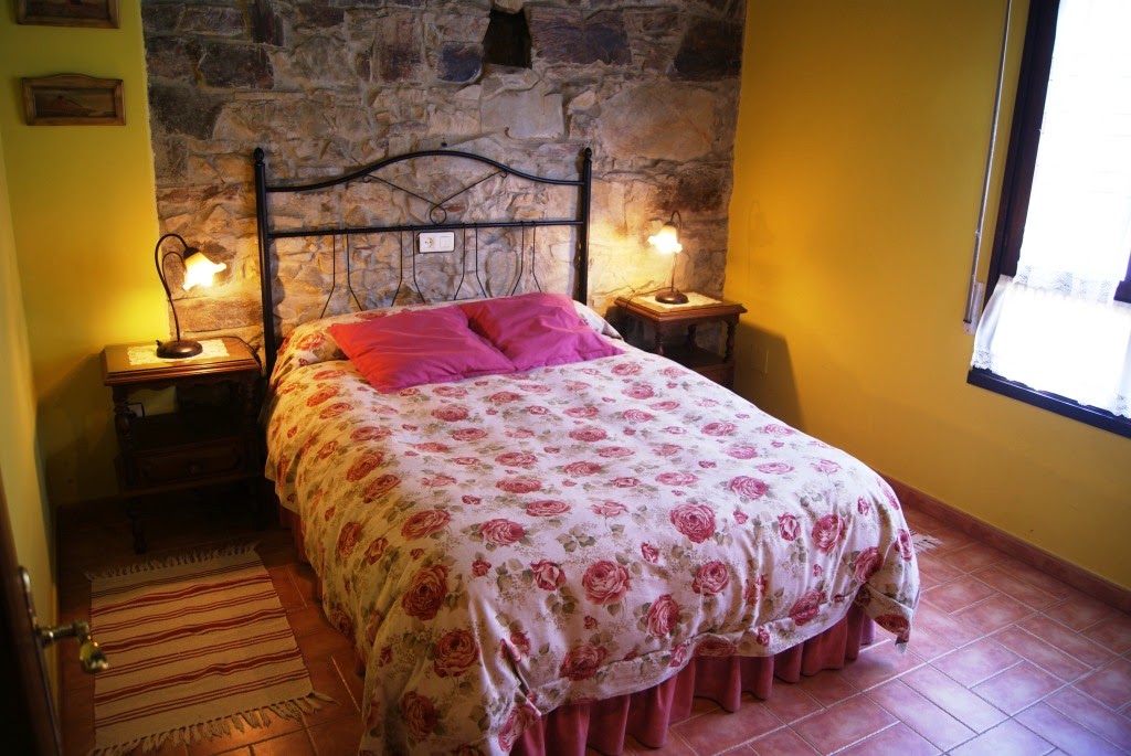 Apartamentos El Cueto photo 2