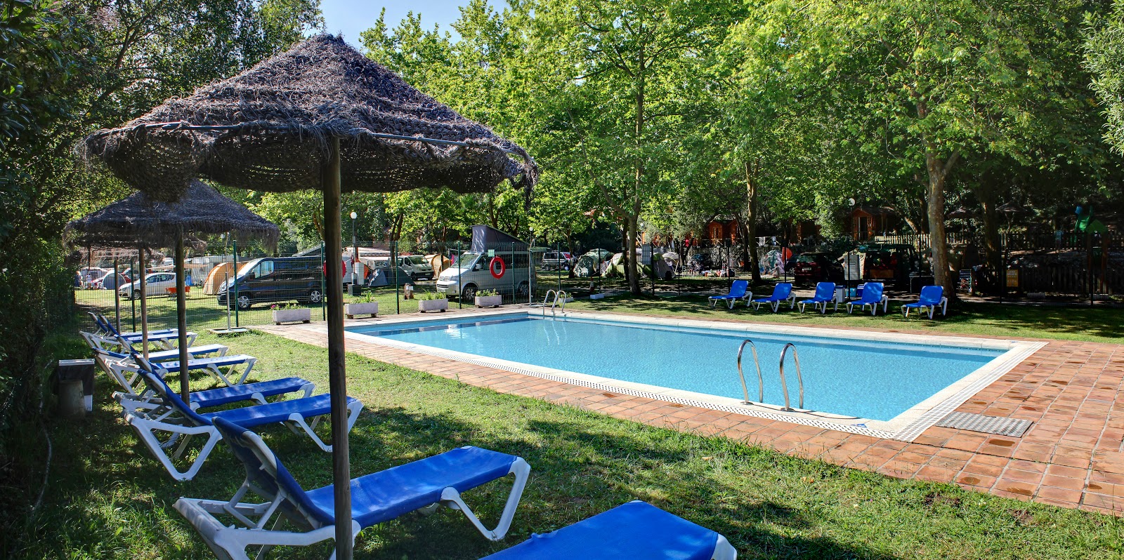 Camping Playa de La Franca Bungalows Asturias photo 3