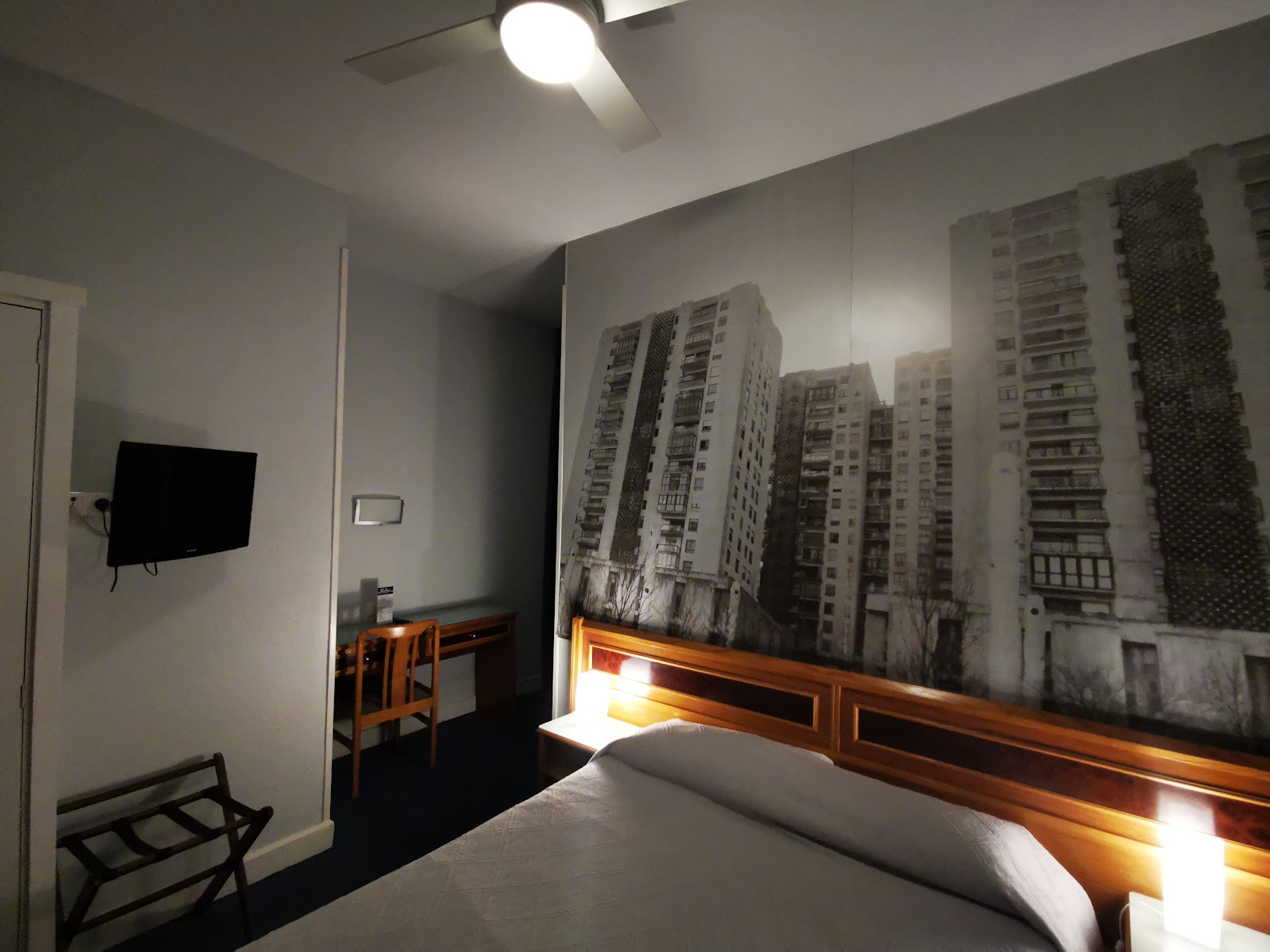 Hotel Photo Zabalburu photo 3