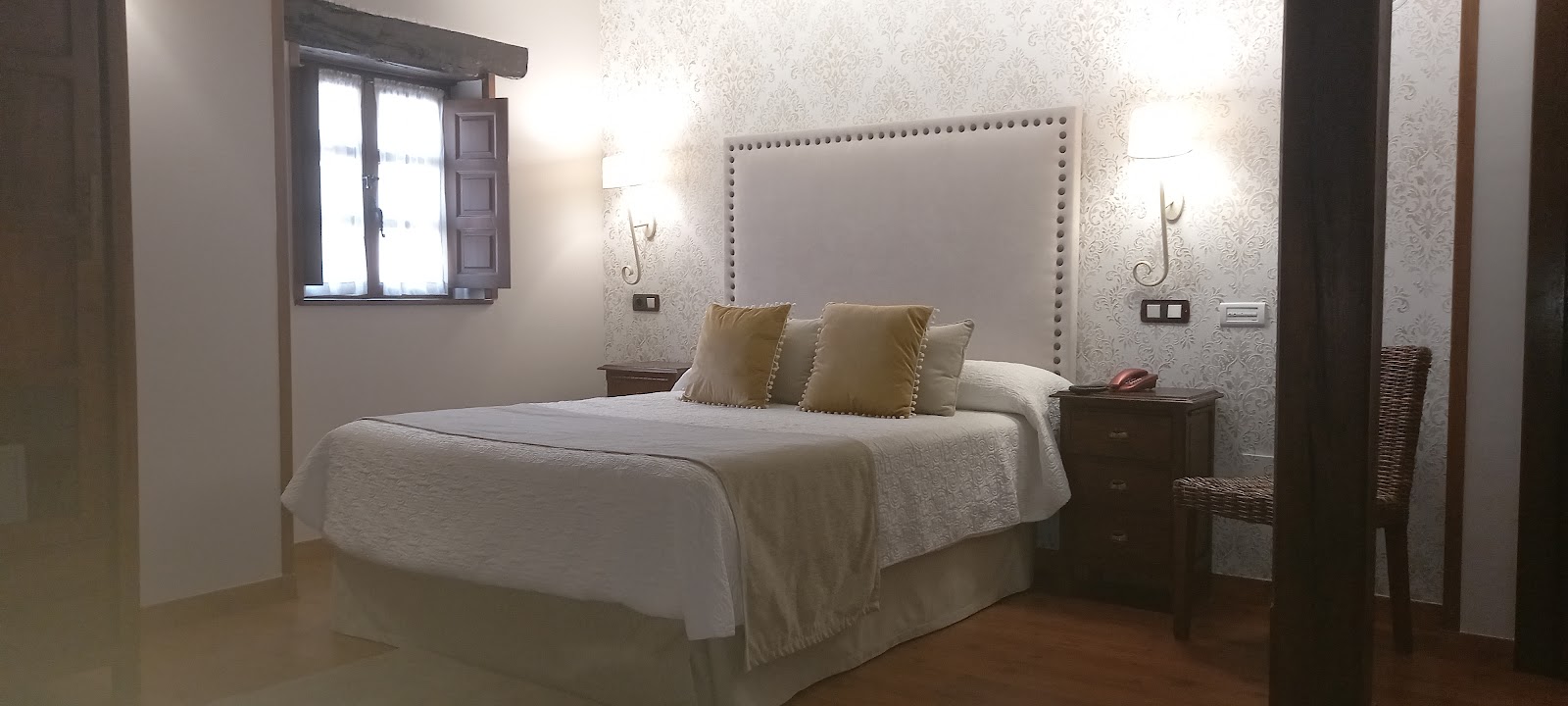 Hotel La Casona de Revolgo photo 2