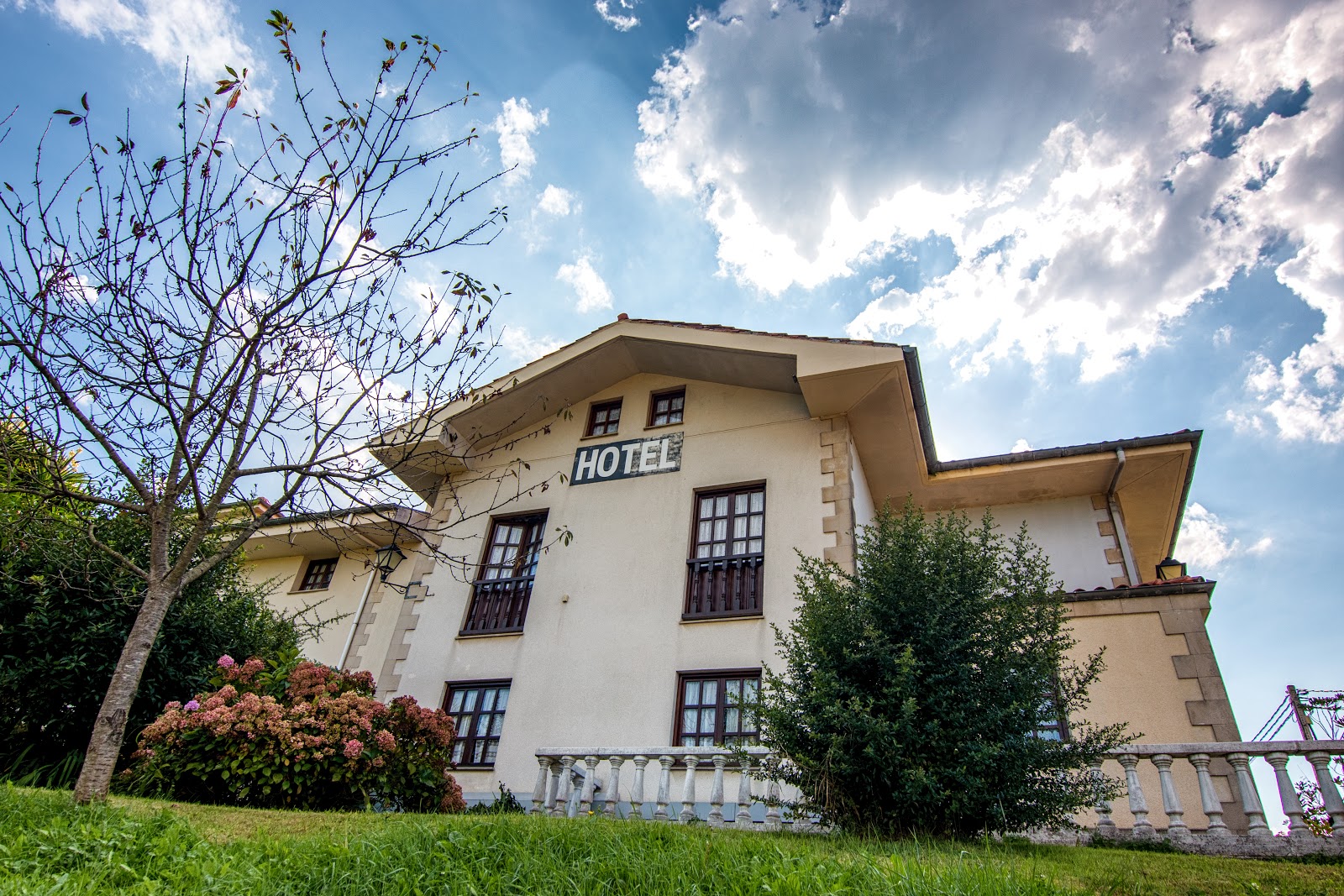 Hotel Salldemar photo 4