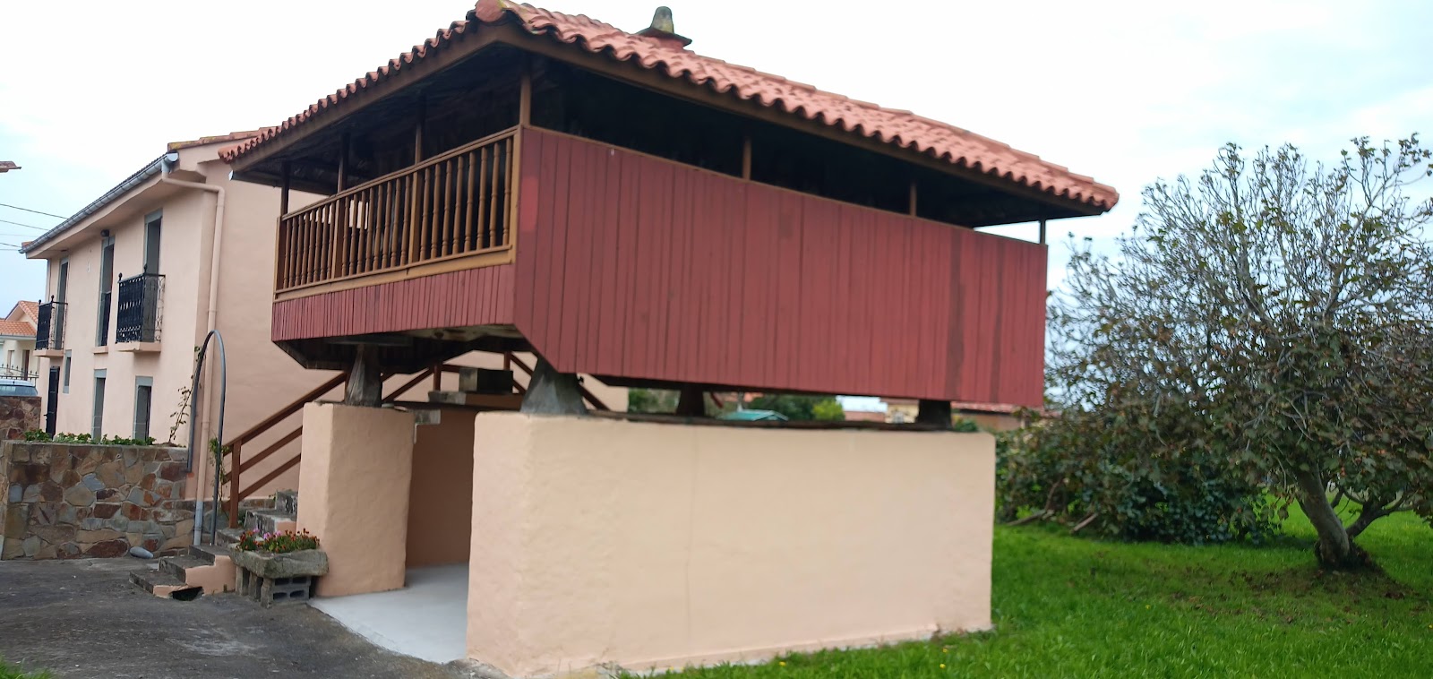 Santa Marina photo 8