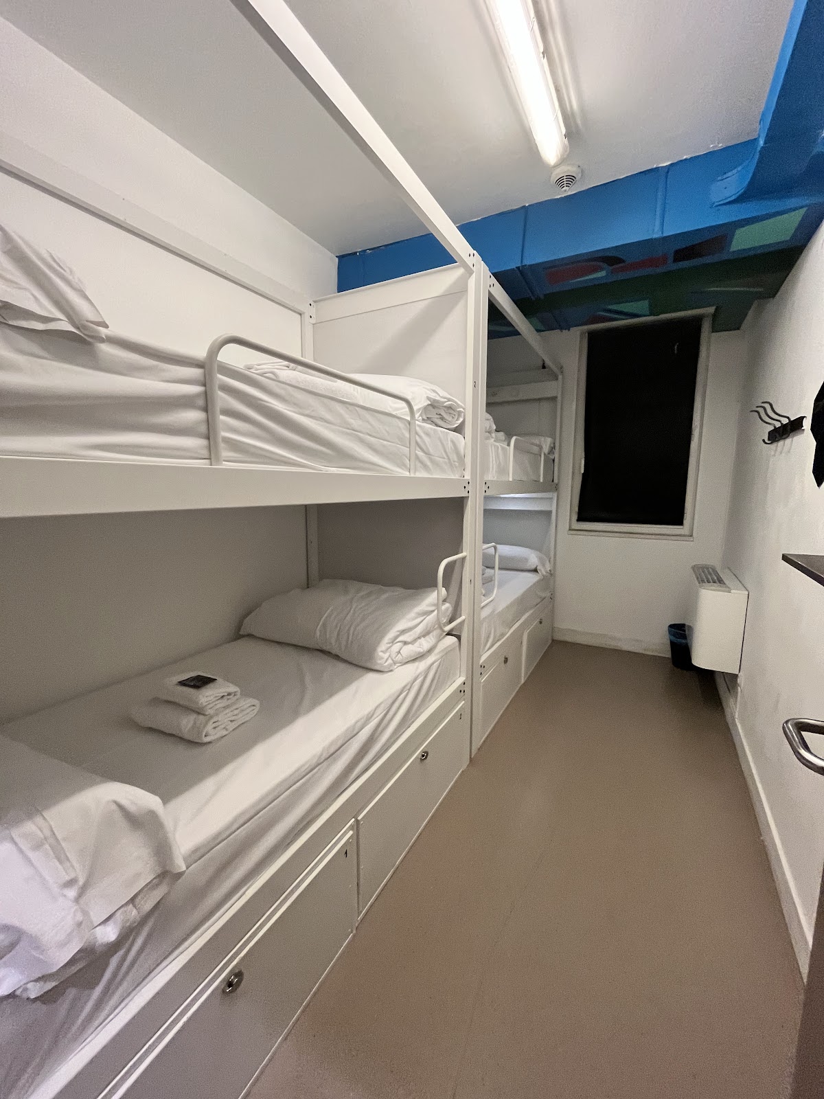 Ganbara Hostel - Self Check in photo 2