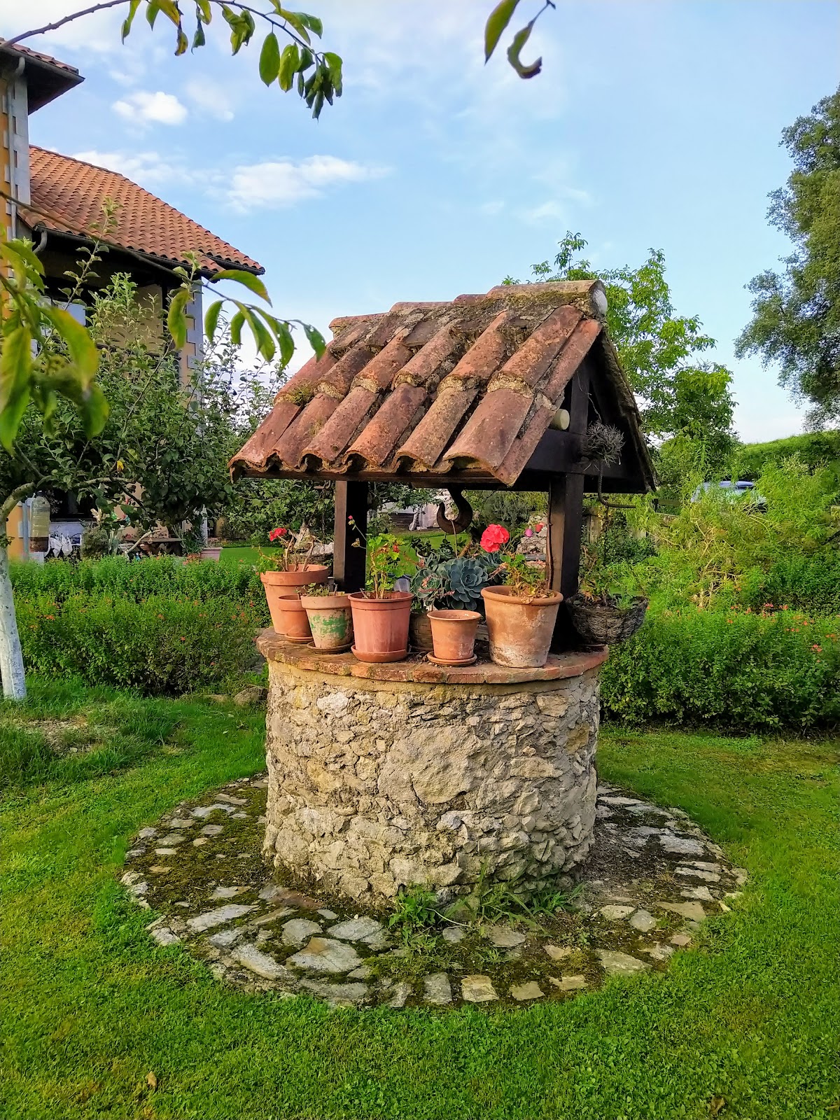 Fuente de las Anjanas photo 8