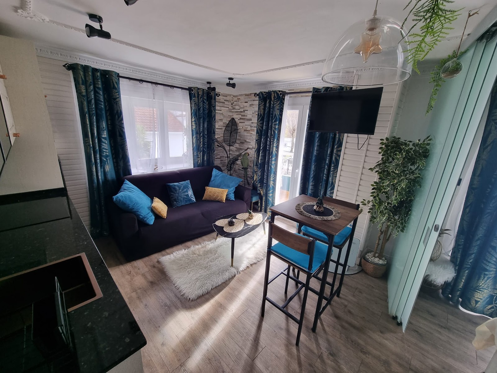 Hoja de Arce photo 3