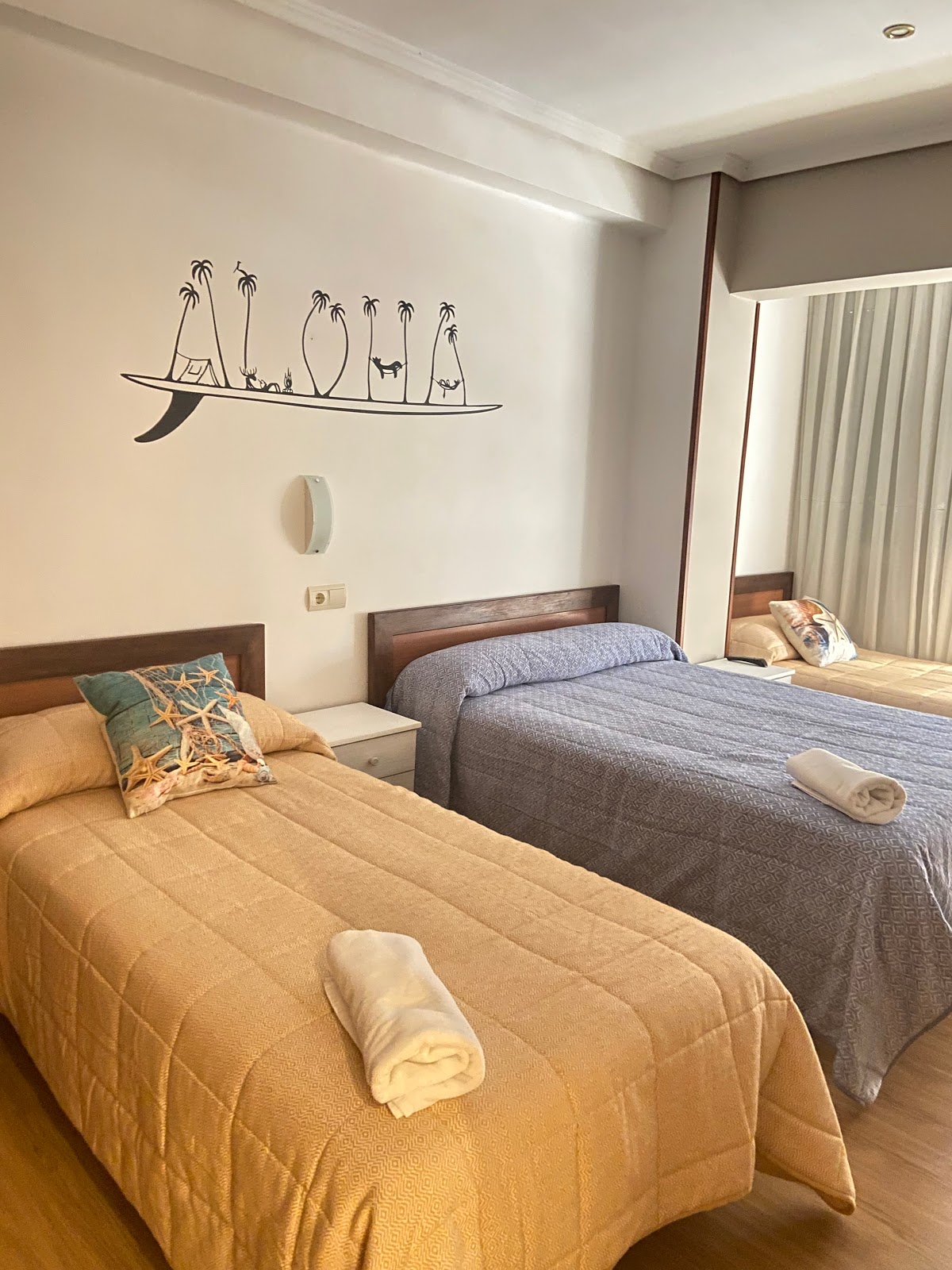 Pensión Angelines, SNEUU Hostel - Hostal en Santander photo 4