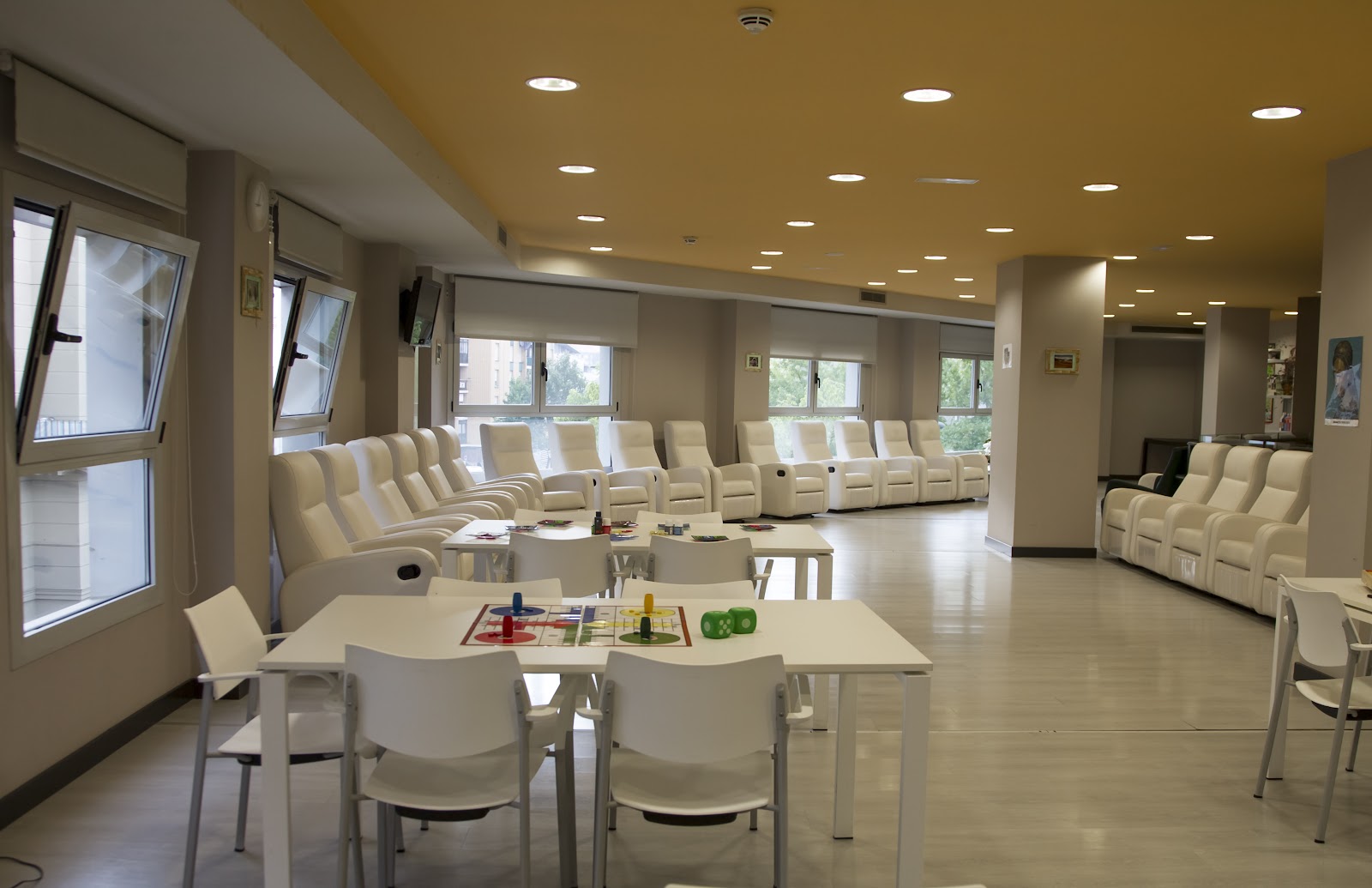 Residencia para mayores y Centro de día IMQ Igurco Bilbozar photo 2