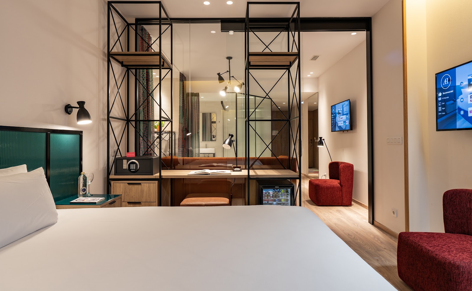 Axel Hotel Bilbao photo 8