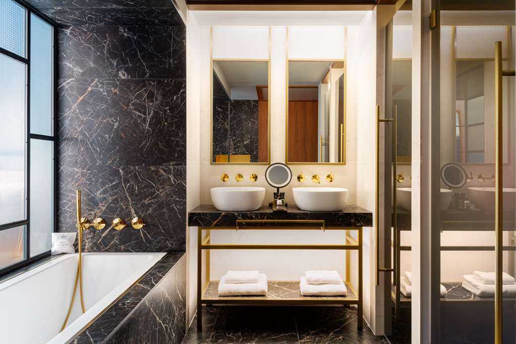 Radisson Collection Hotel, Gran Via Bilbao photo 4