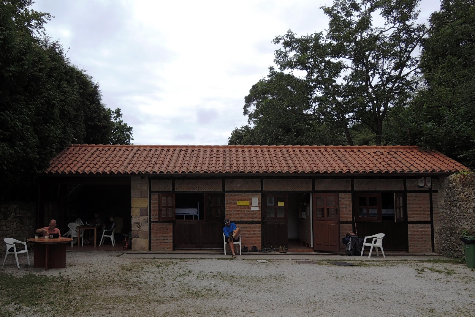 Albergue Municipal de peregrinos Jesús Otero photo 2