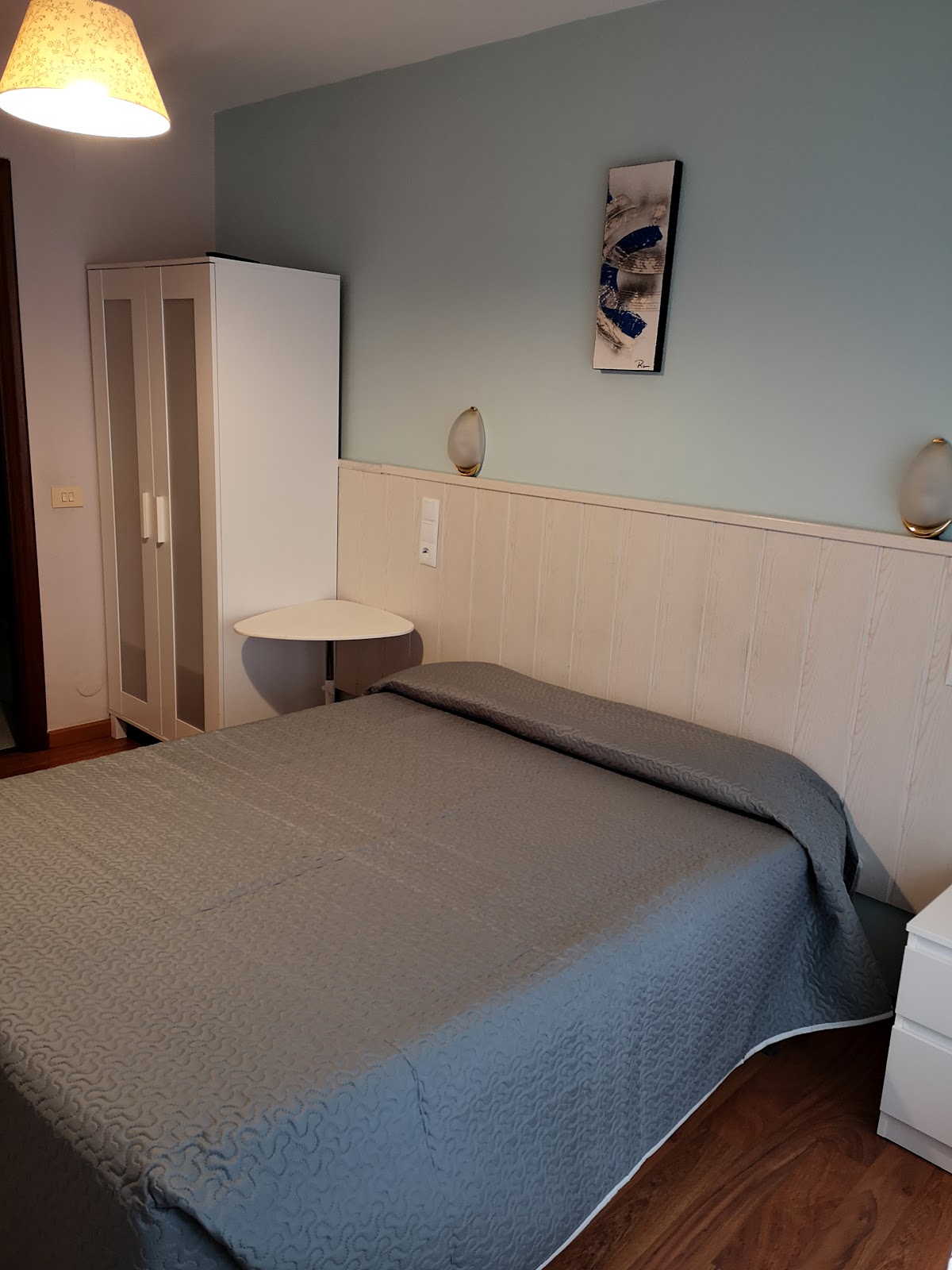 Hostal Campoamor photo 9