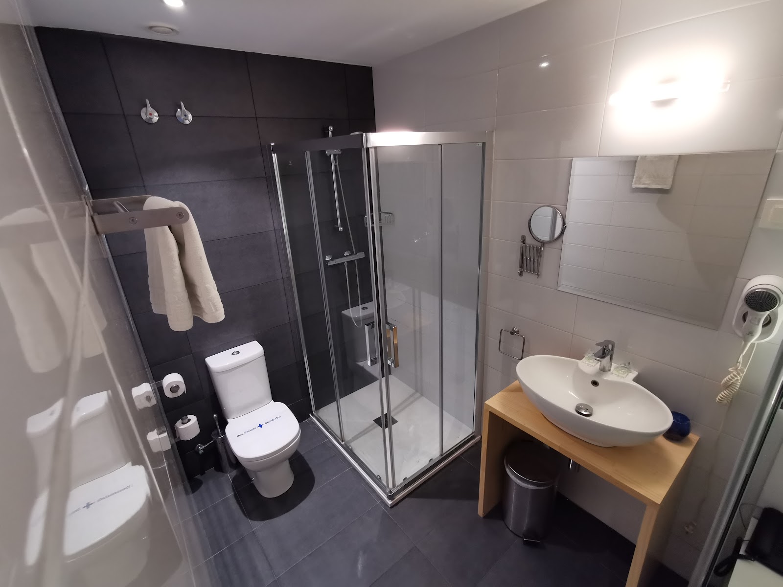 Bilbao City Rooms photo 3