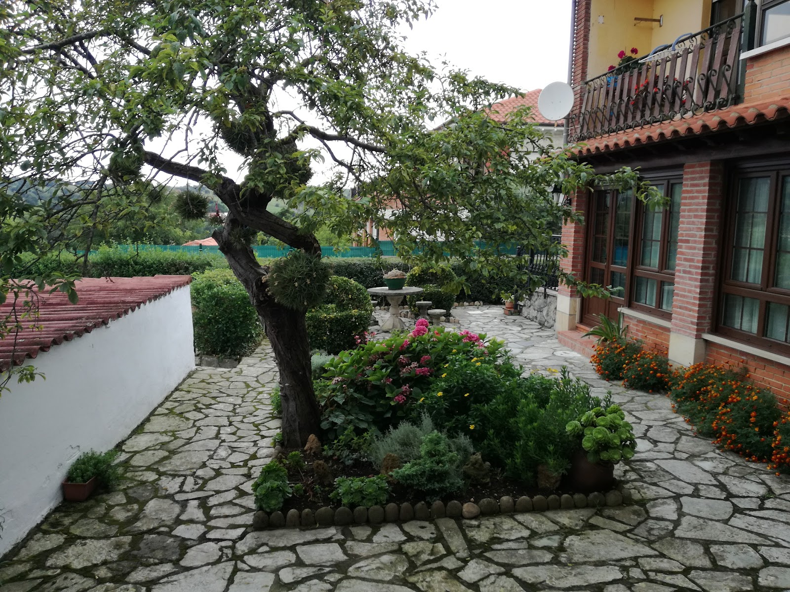 Posada Le Dorat photo 3