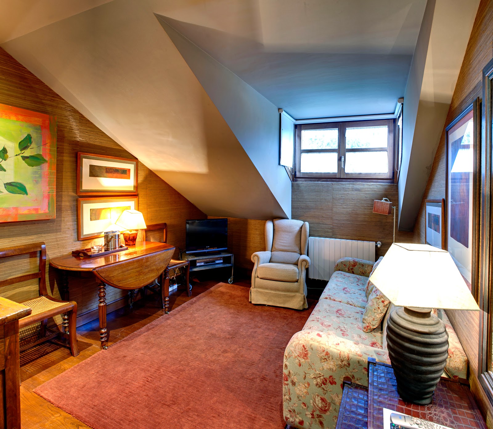 Cueto Mazuga photo 2