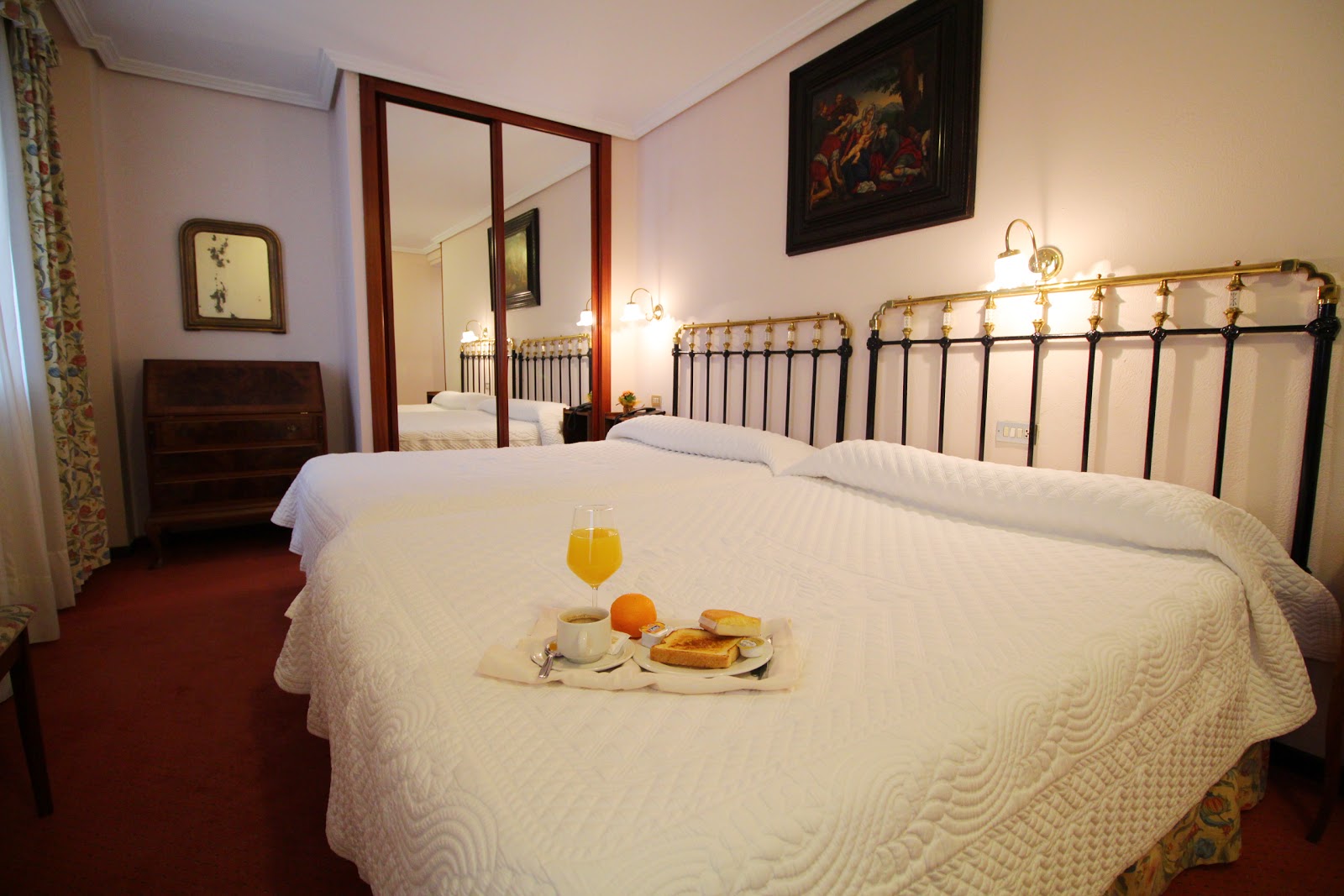 Hotel Santillana photo 6
