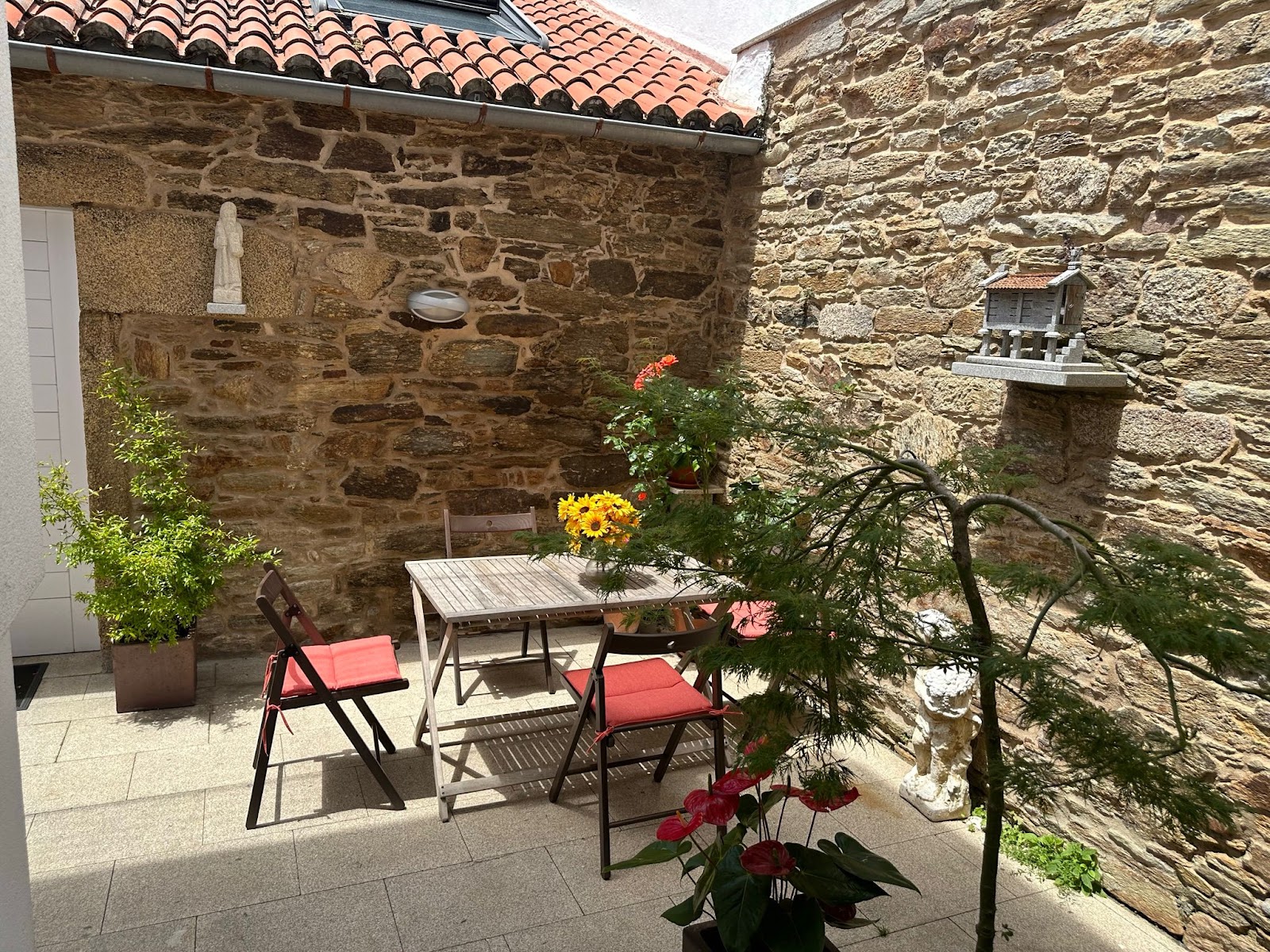 CASA ANGLICANA DEL PEREGRINO