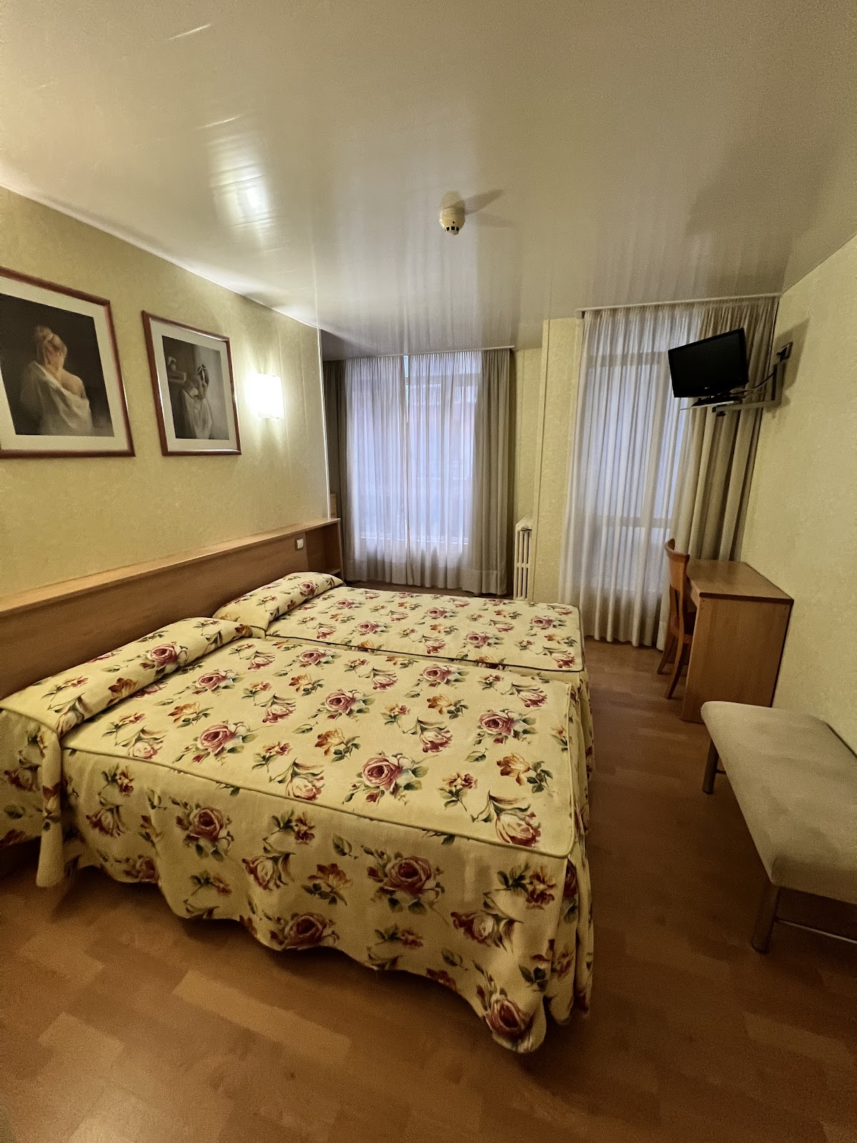 Hotel Bedoya photo 2