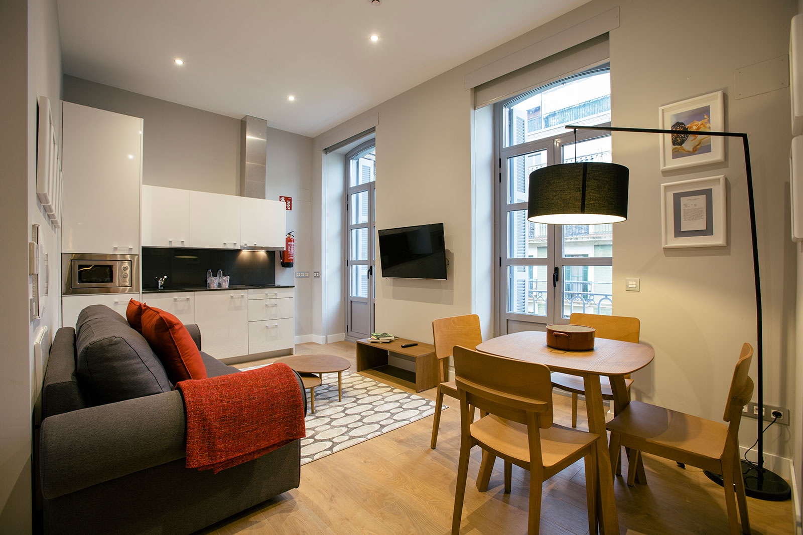 Legazpi Doce Rooms & Suites photo 6