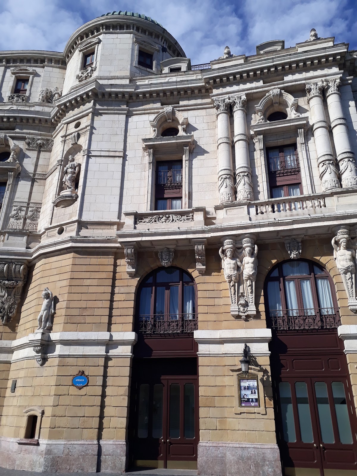 Pension Bilbao photo 8