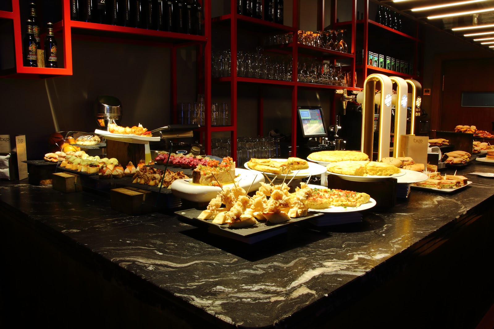 Poshtel Bilbao photo 5