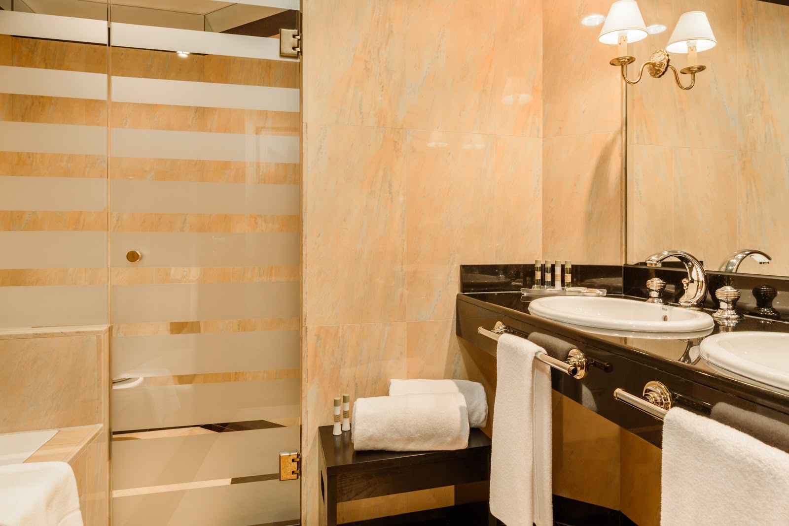 Eurostars Gran Hotel Santiago photo 4