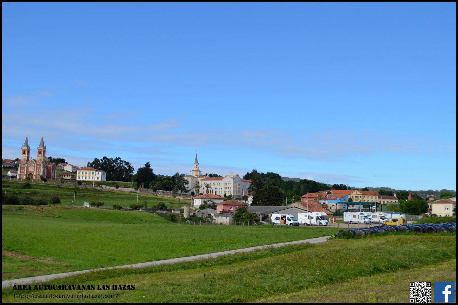 Motorhomes area Las Hazas photo 9