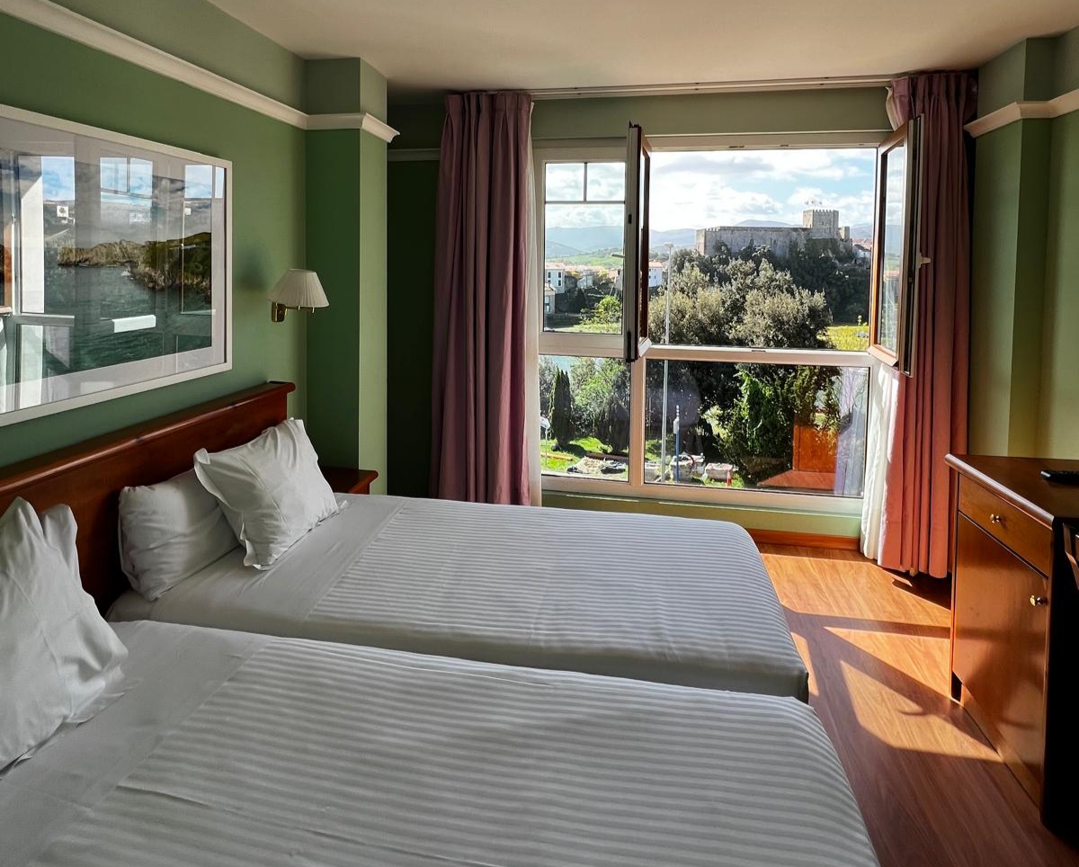 Hotel Faro de San Vicente photo 4