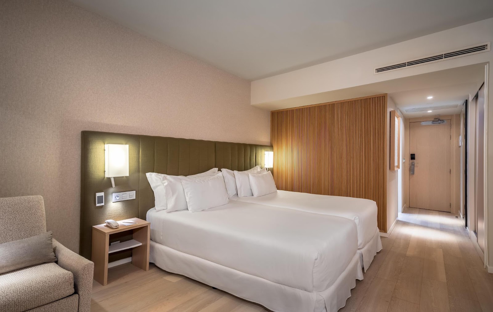 Barceló Bilbao Nervión photo 5