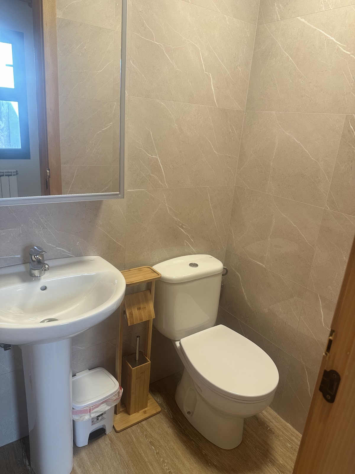 Apartamentos EL Cambaral photo 8