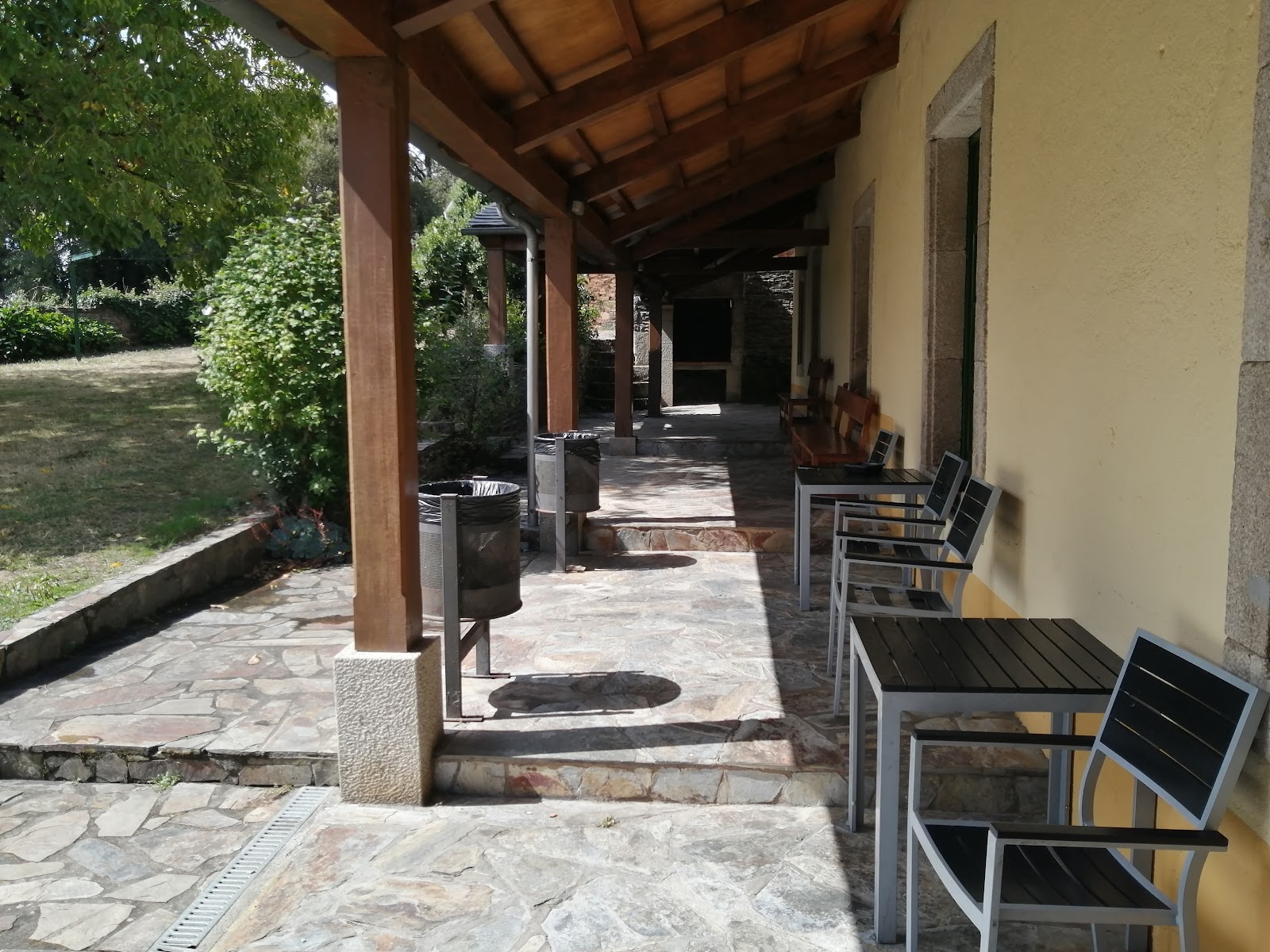 Albergue de peregrinos de Baamonde photo 4