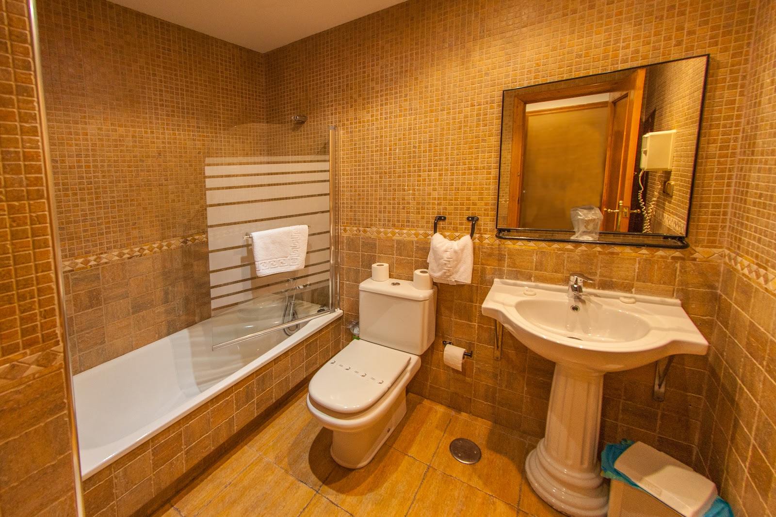 Hotel Restaurante La Casona de Jovellanos photo 3