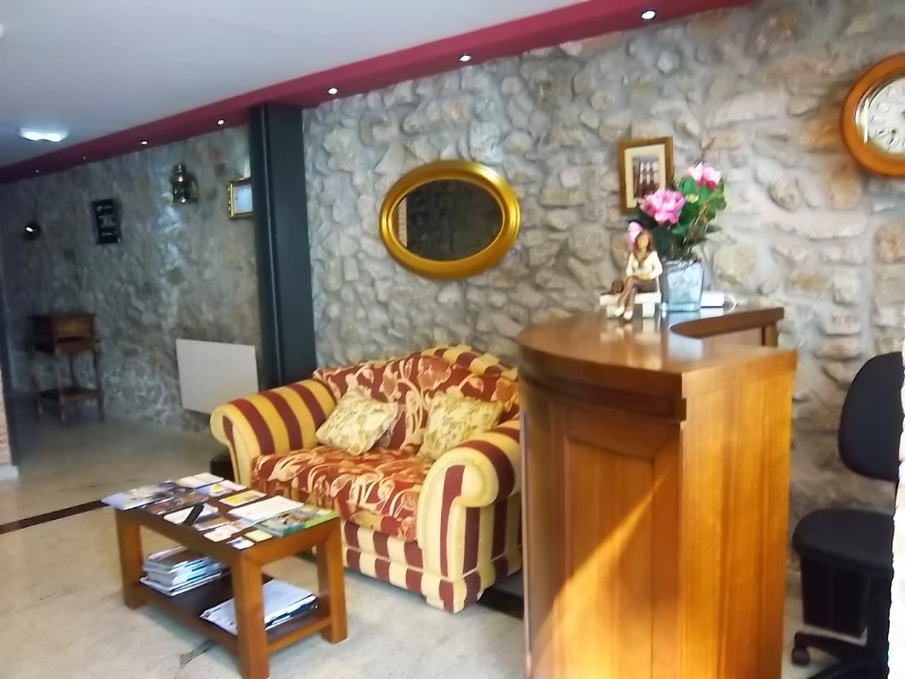 Tourist Apartments Entrepalacios photo 4