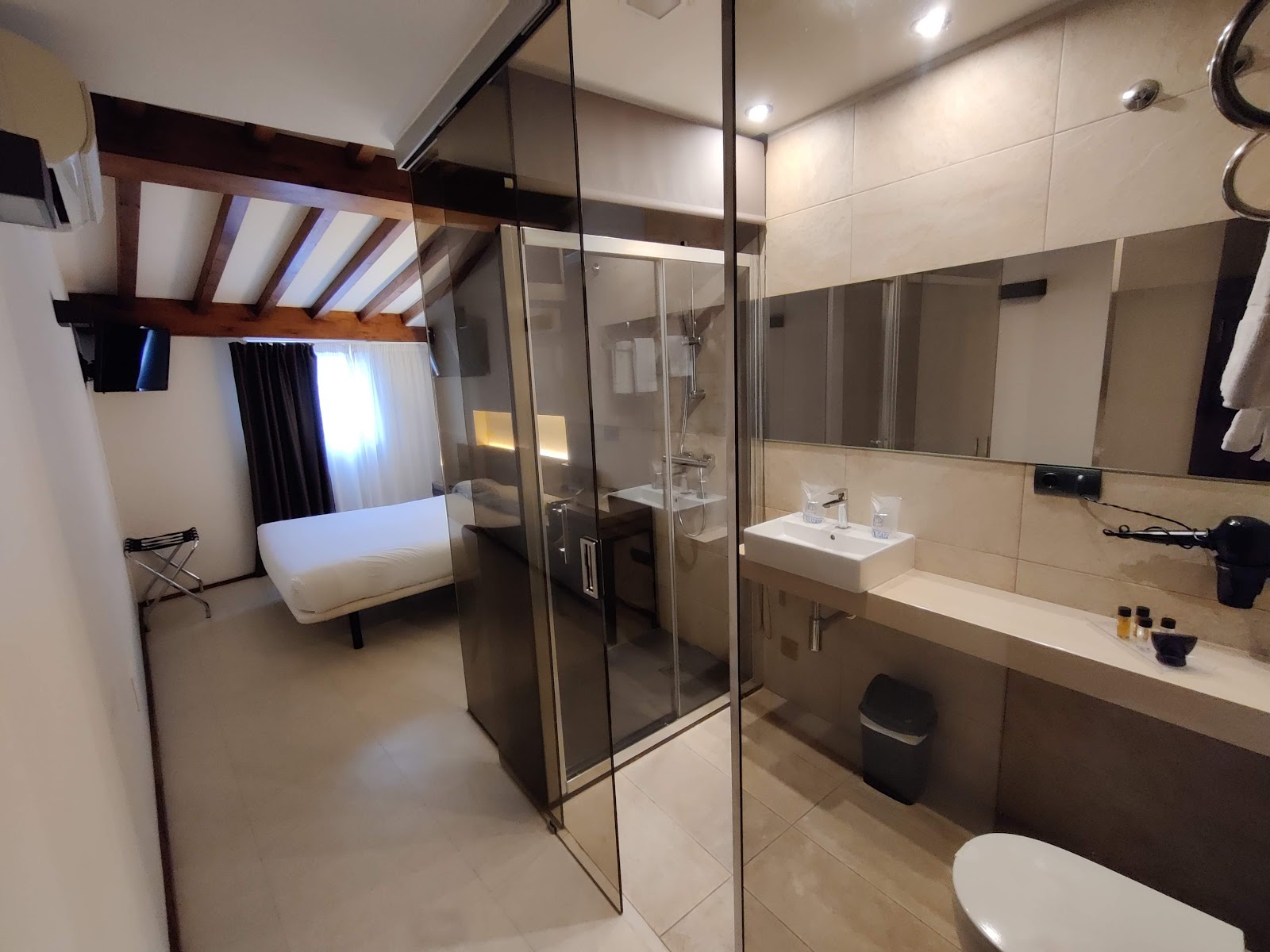 Hotel Vïa AetcaL photo 9