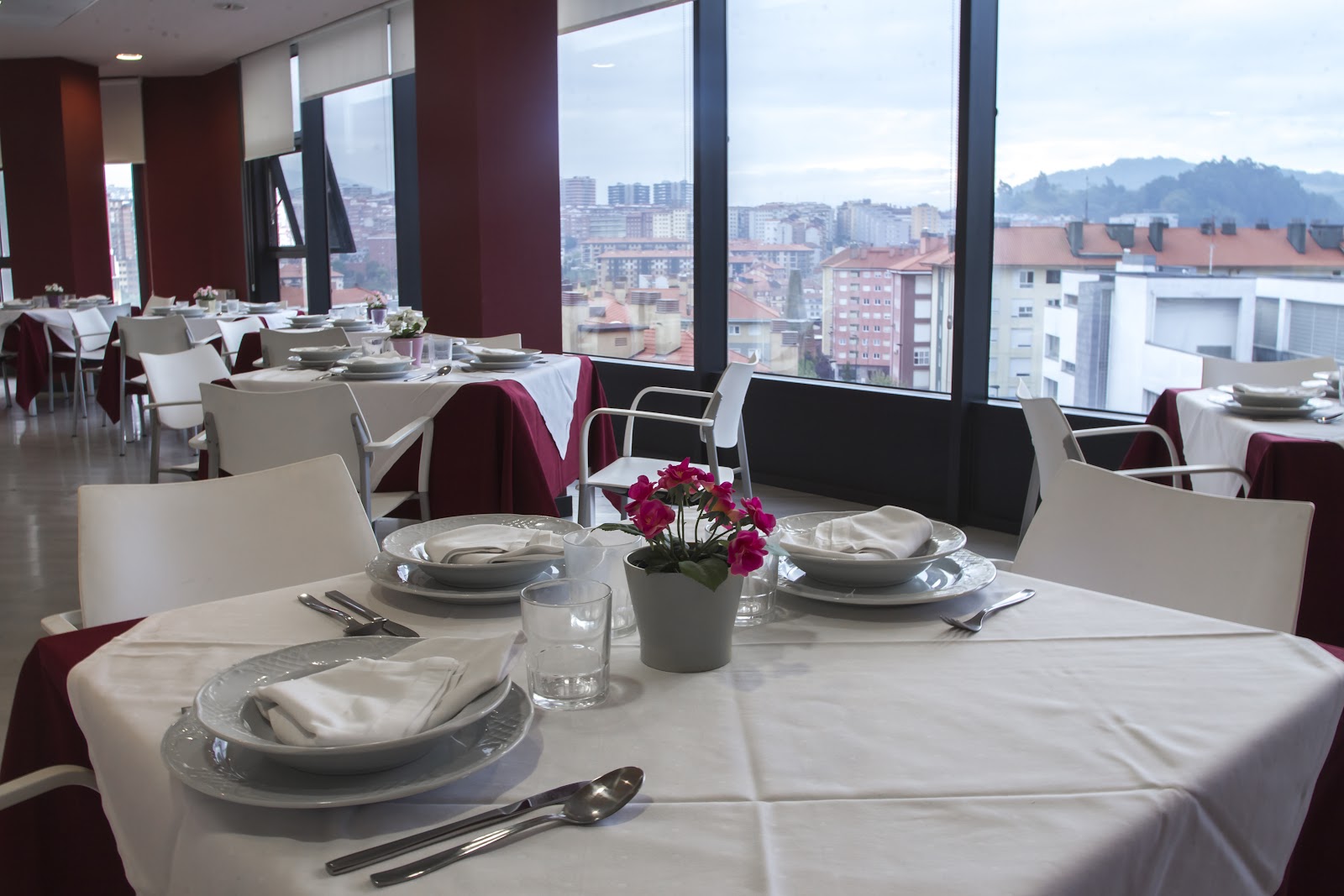 Residencia para mayores y Centro de día IMQ Igurco Bilbozar photo 9